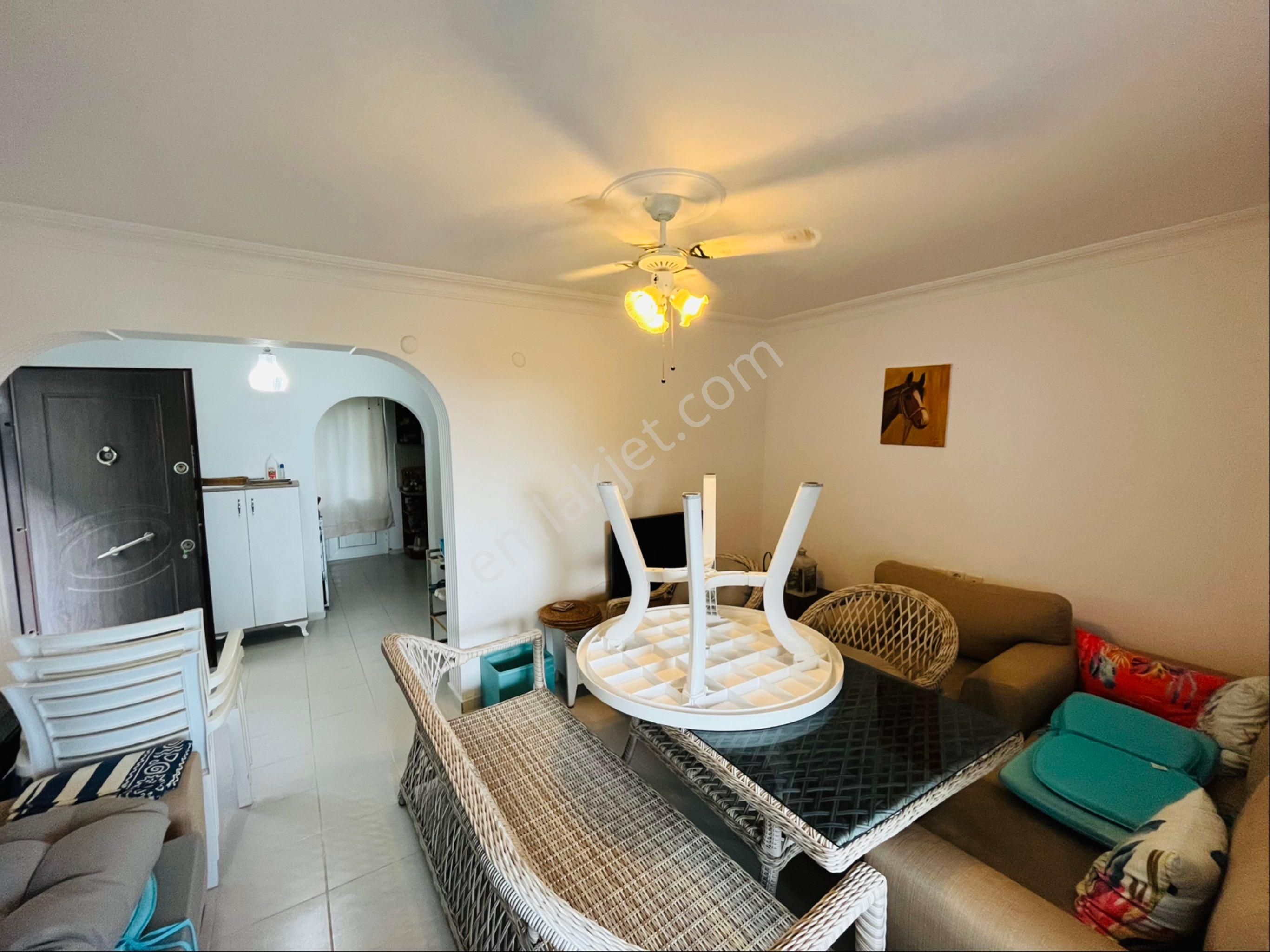 Altınoluk Narlı Da Denize 300 Mt Bahçeli 4+1 Müstakil Triblex Fırsat Satılık Villa - Görsel 12