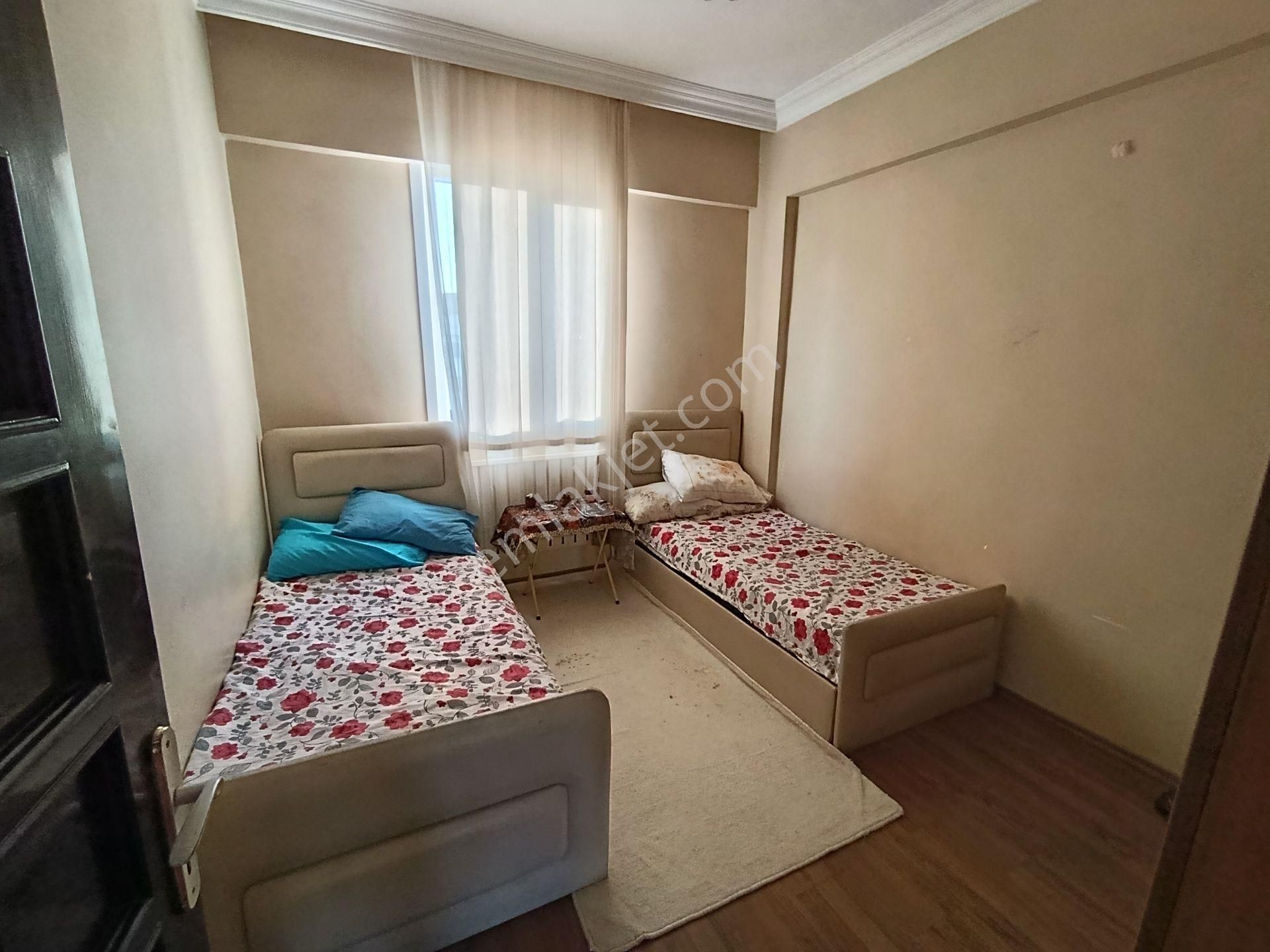Şanlı Emlaktan..çınarcık Çamlık Mh.'de / 3+1 / 145m2 / Doğalgazlı / Eşyalı Satılık Daire - Görsel 16