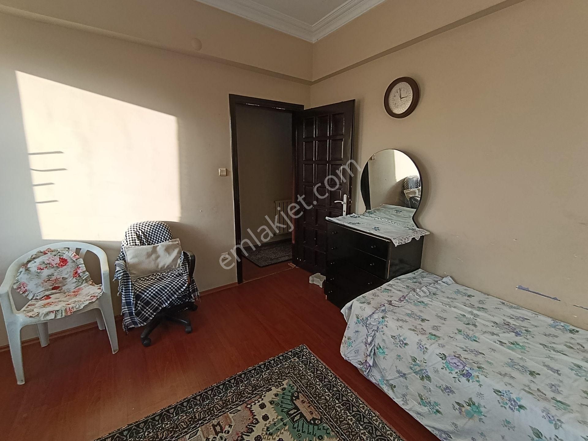Şanlı Emlaktan..çınarcık Çamlık Mh.'de / 3+1 / 145m2 / Doğalgazlı / Eşyalı Satılık Daire - Görsel 19