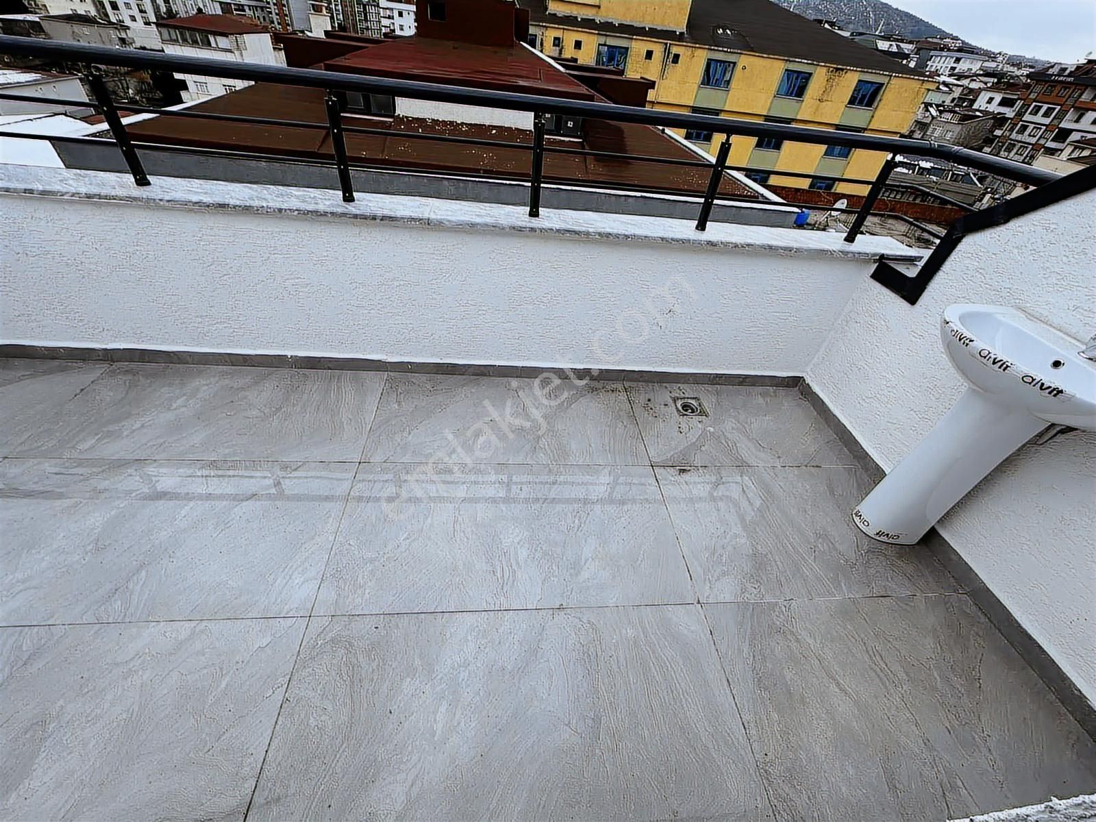 Orhangazi Mah Cadde Üzeri Satılık Lğks 4+1 Üst Dublex - Görsel 21