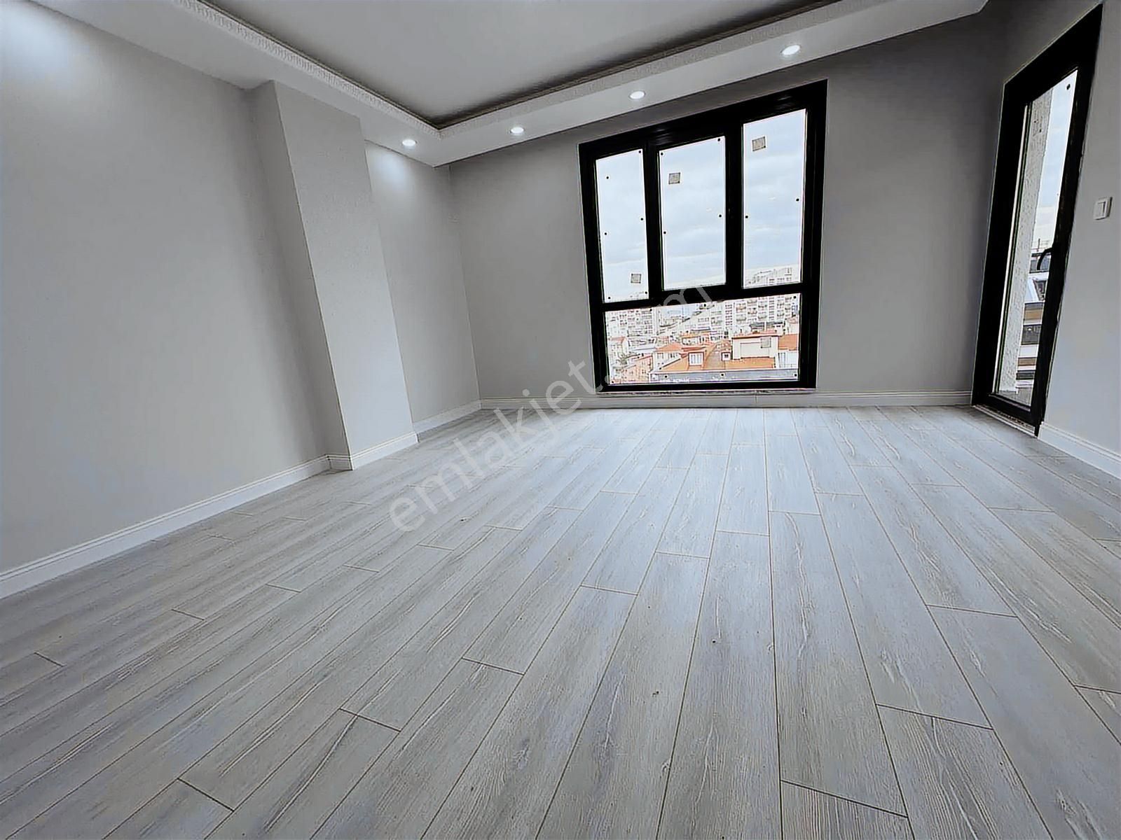 Orhangazi Mah Cadde Üzeri Satılık Lğks 4+1 Üst Dublex - Görsel 15