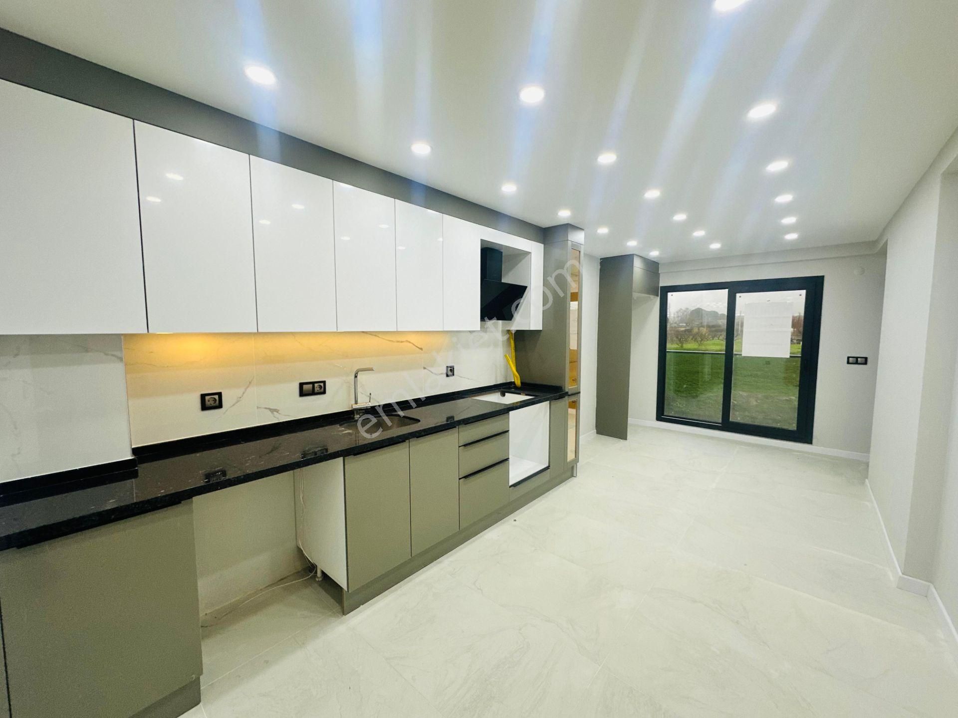 A Plus Gayrimenkulden Havuzlı Site İçerisinde 3+1 Kiralık Daire - Görsel 15