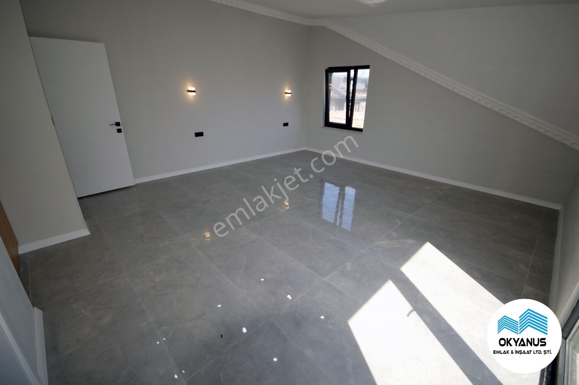 Sakarya Kocaali'de Deniz Gören Geniş Oturuma Sahip 3+1 Modern Villa - Görsel 31