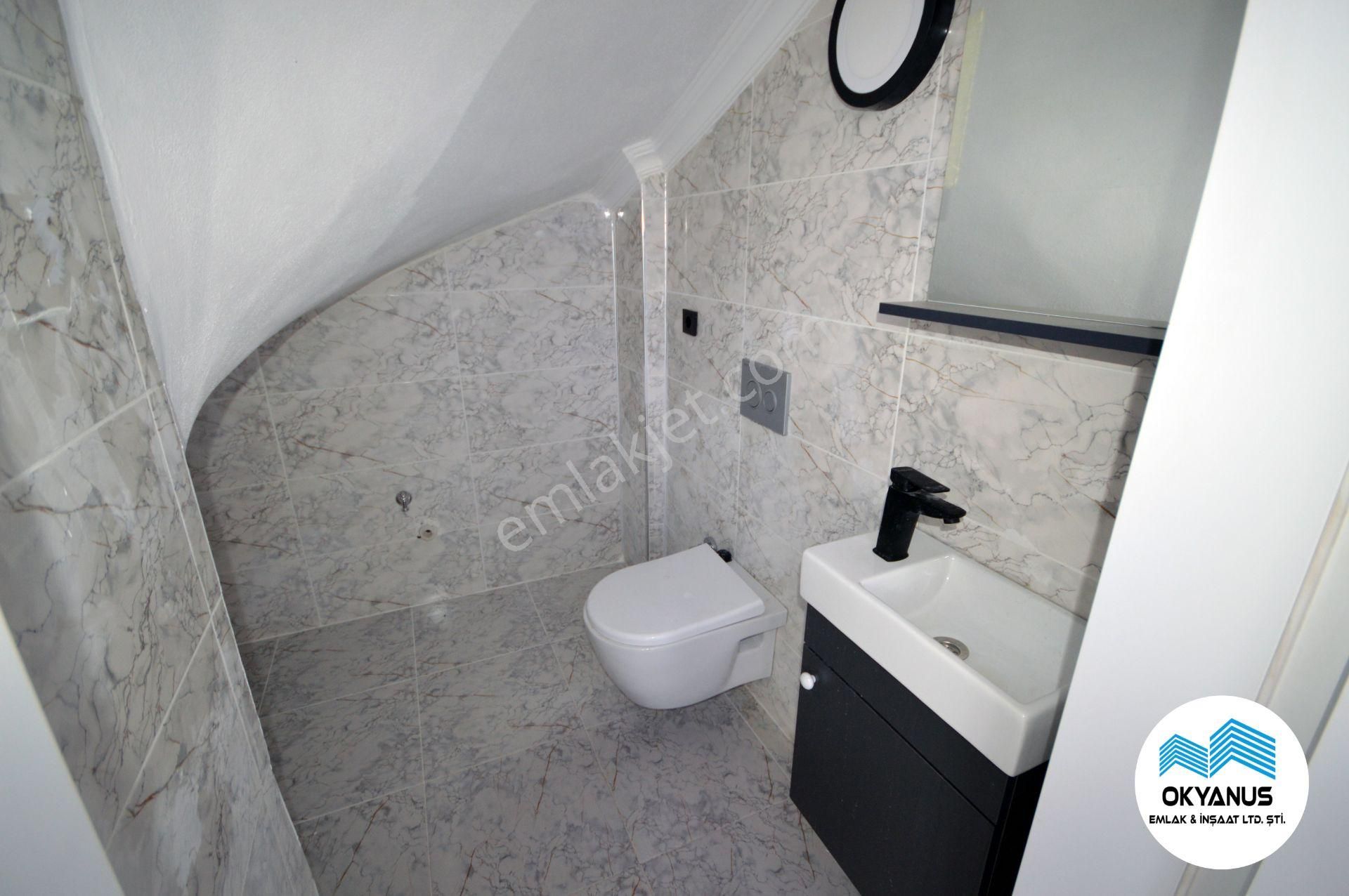 Sakarya Kocaali'de Deniz Gören Geniş Oturuma Sahip 3+1 Modern Villa - Görsel 18