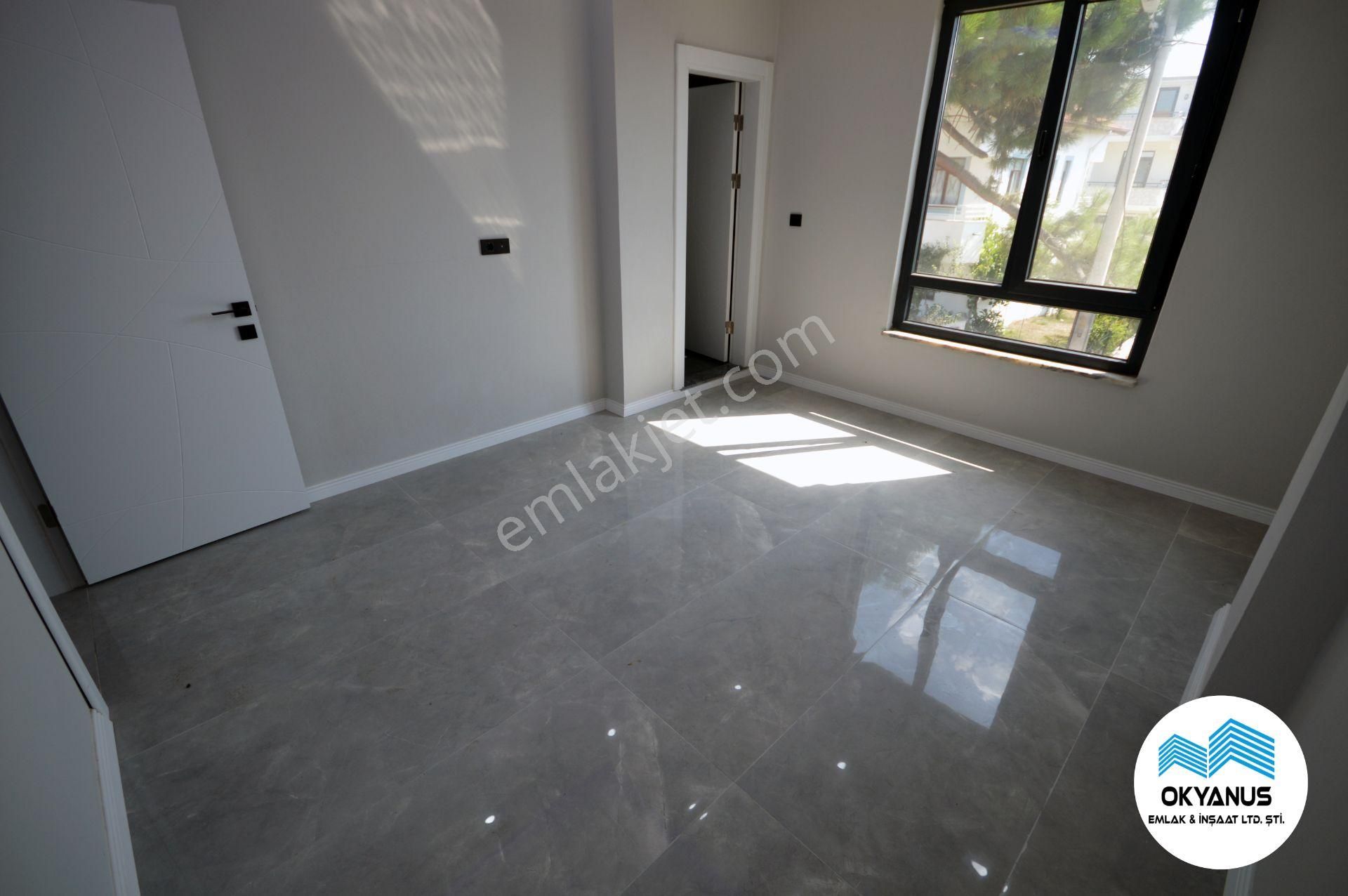 Sakarya Kocaali'de Deniz Gören Geniş Oturuma Sahip 3+1 Modern Villa - Görsel 25