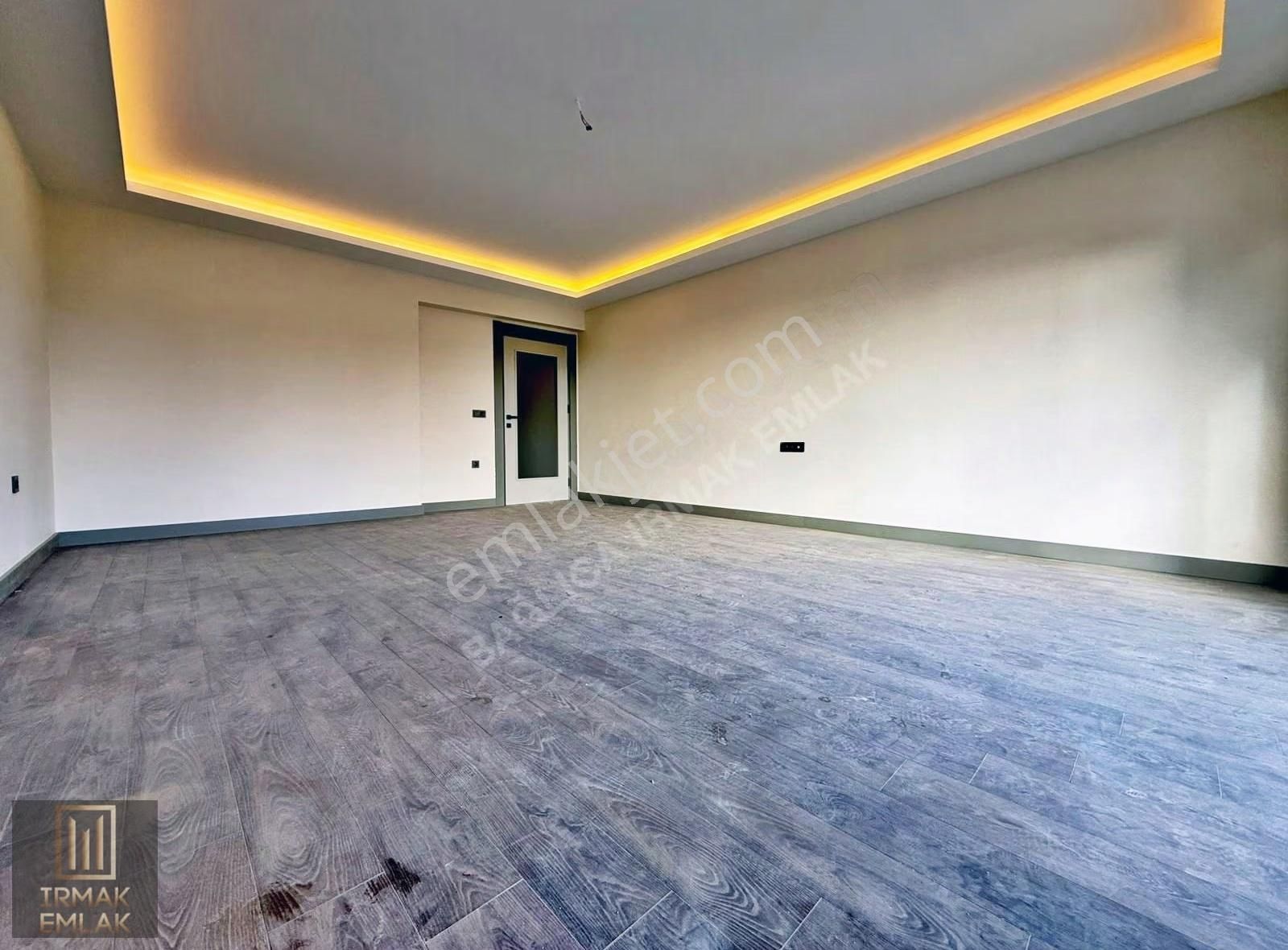 Irmak Emlak- Bağlıca'da Oturuma Hazır Kat Seçenekli 4+1 Daireler - Görsel 5