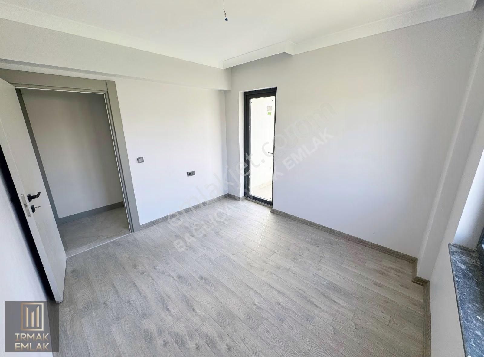 Irmak Emlak- Bağlıca'da Oturuma Hazır Kat Seçenekli 4+1 Daireler - Görsel 22