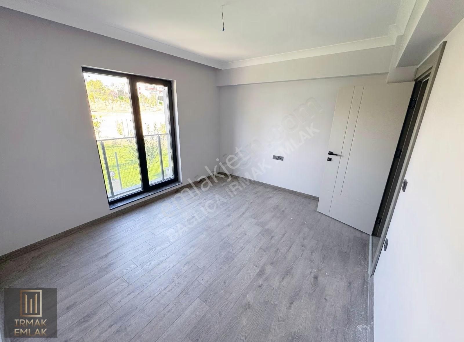 Irmak Emlak- Bağlıca'da Oturuma Hazır Kat Seçenekli 4+1 Daireler - Görsel 13