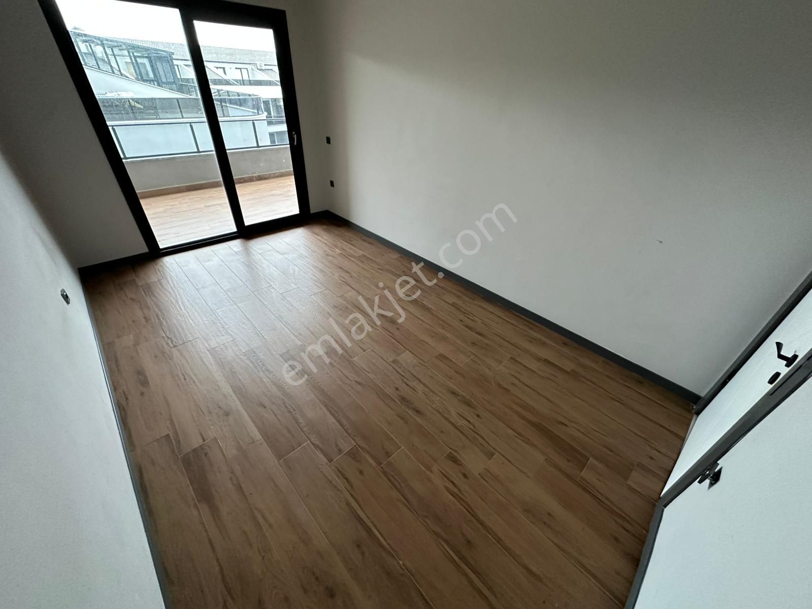 Dora Dan Akçayın En Lüx Ve Nezih Sitesinde Kiralık 3+1 Dubleks - Görsel 18