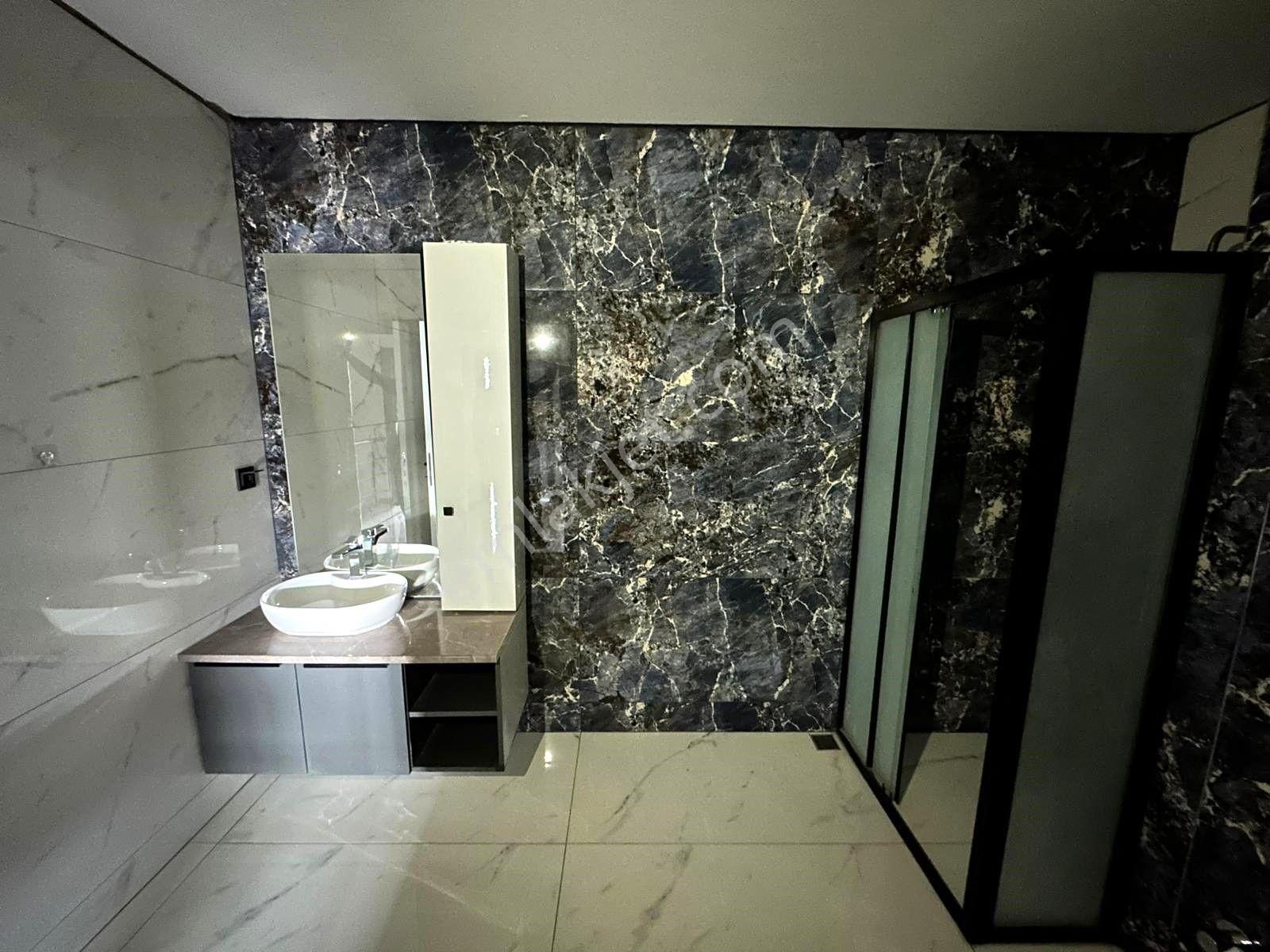 Dora Dan Akçayın En Lüx Ve Nezih Sitesinde Kiralık 3+1 Dubleks - Görsel 16