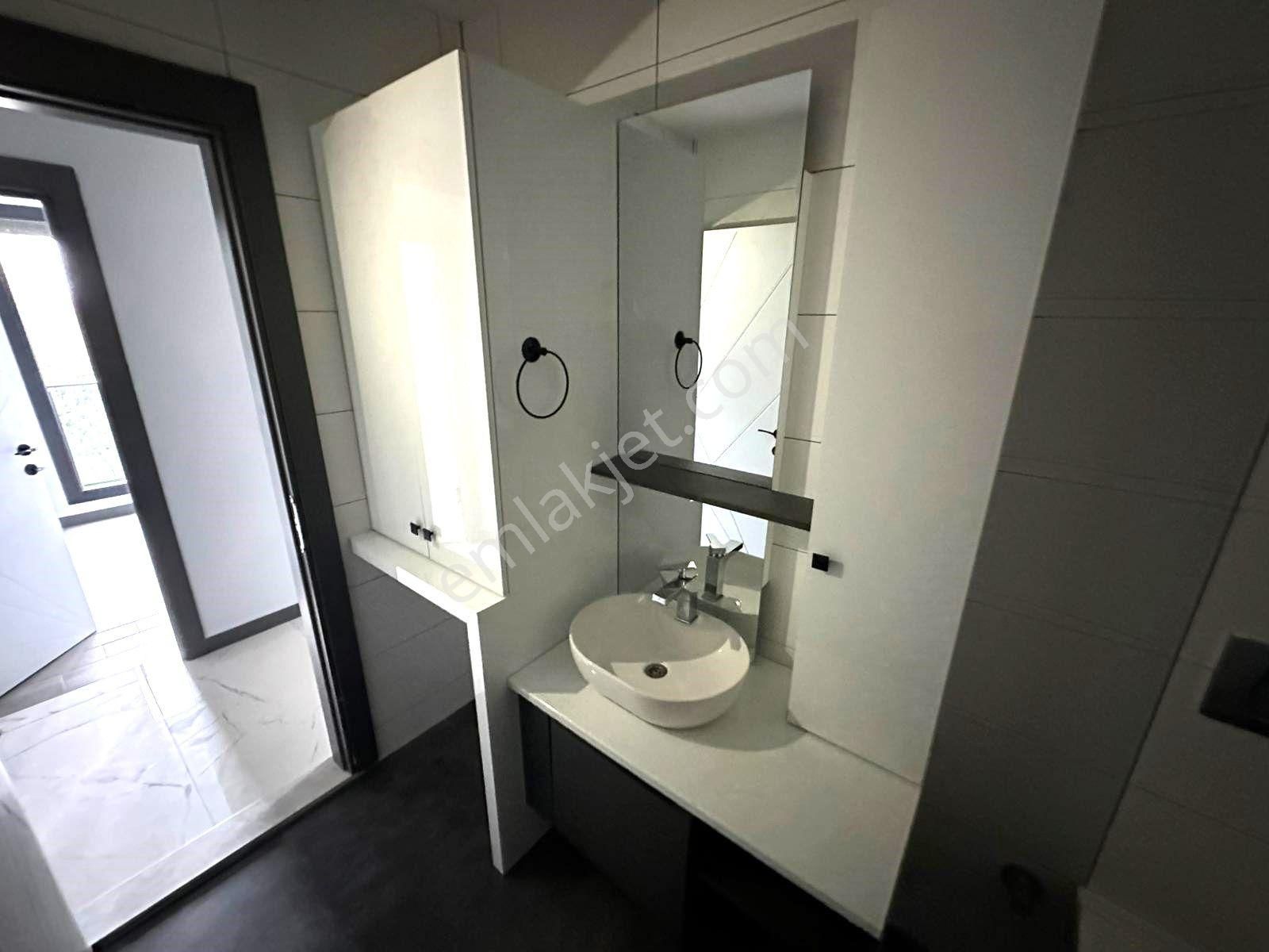 Dora Dan Akçayın En Nezih Ve Lüx Sitesinde Kiralık 2+1 Daire - Görsel 17