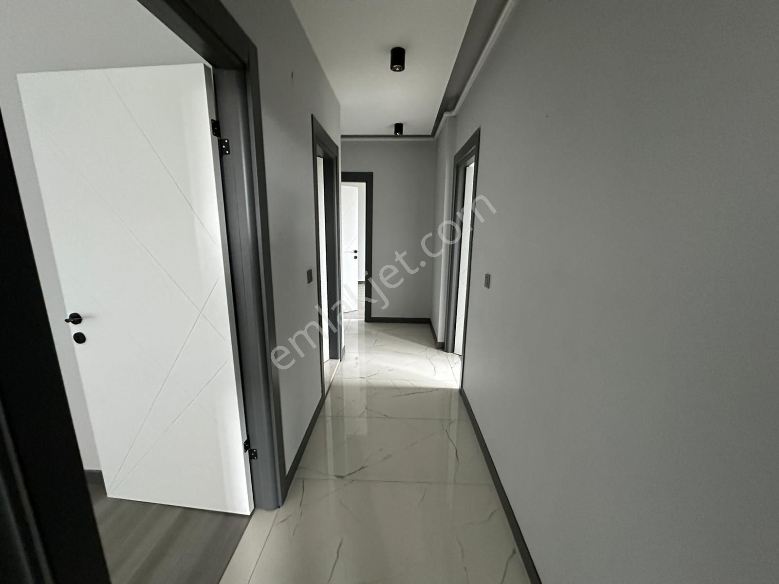 Dora Dan Akçayın En Nezih Ve Lüx Sitesinde Kiralık 2+1 Daire - Görsel 12