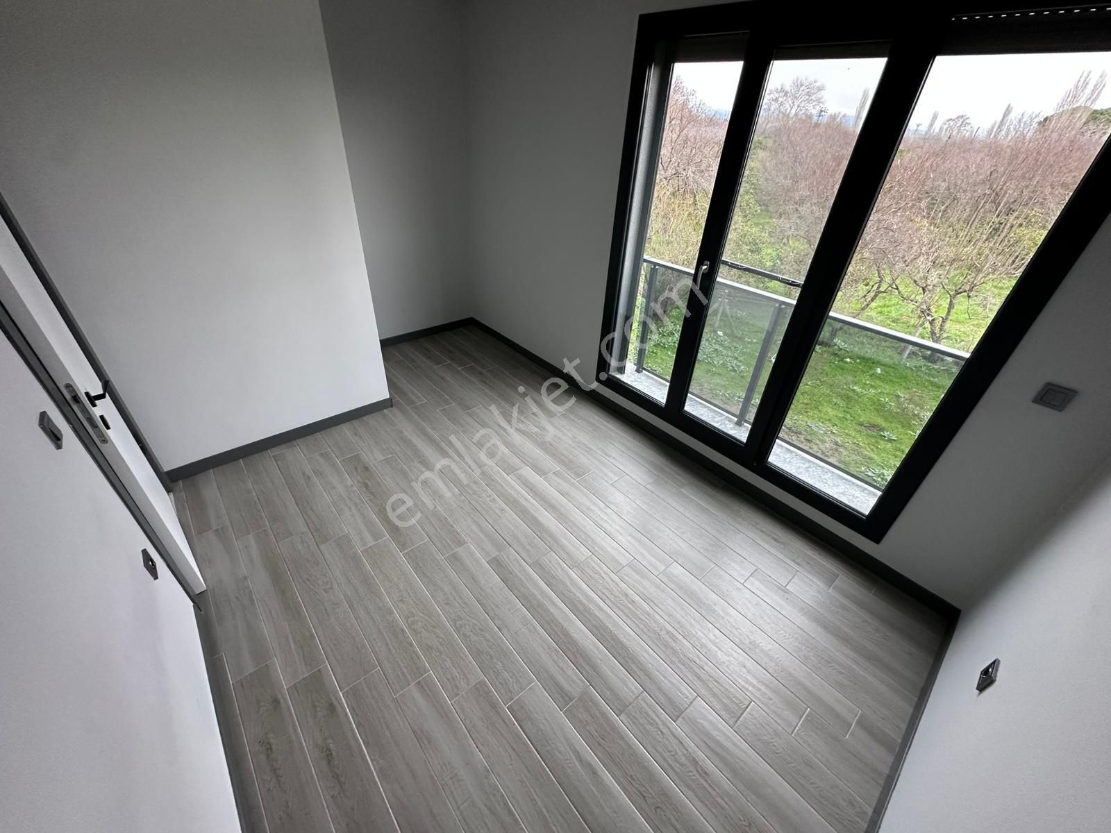 Dora Dan Akçayın En Nezih Ve Lüx Sitesinde Kiralık 2+1 Daire - Görsel 13