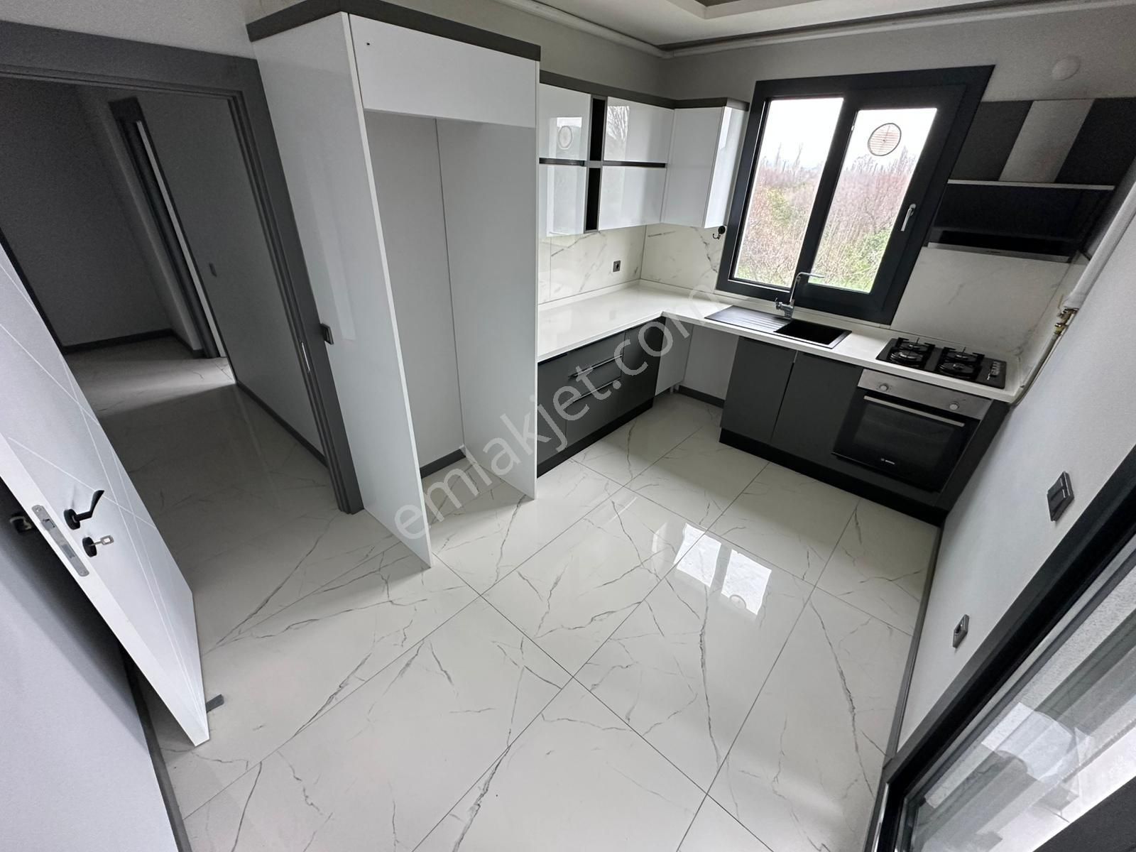 Dora Dan Akçayın En Nezih Ve Lüx Sitesinde Kiralık 2+1 Daire - Görsel 8