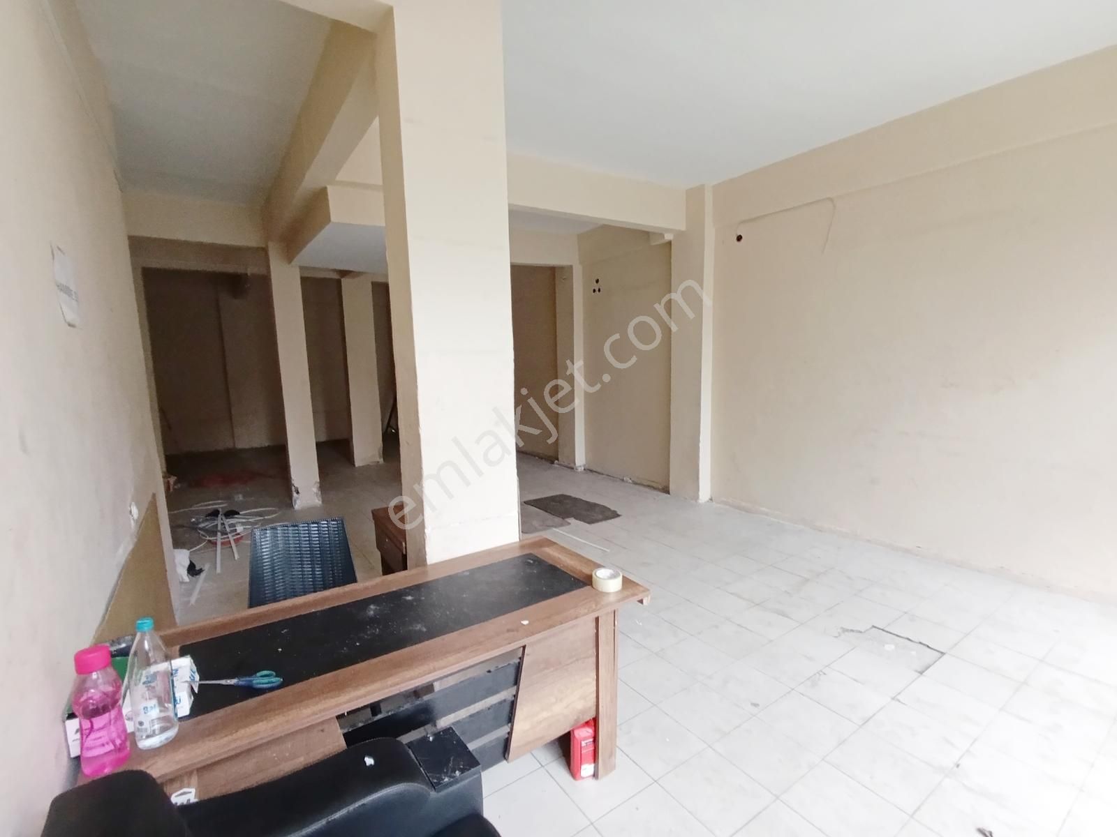 Kiralık Giriş Dükkan 70 M2 Wc Li Fevziçakmak Mah.esra Emlak - Görsel 4