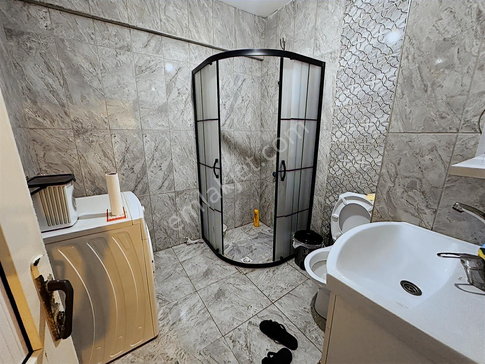 Acil Sefaköy Merkeze Yakın 2+1 80m (24m Arsa Paylı) İçi Yapılı - Görsel 10