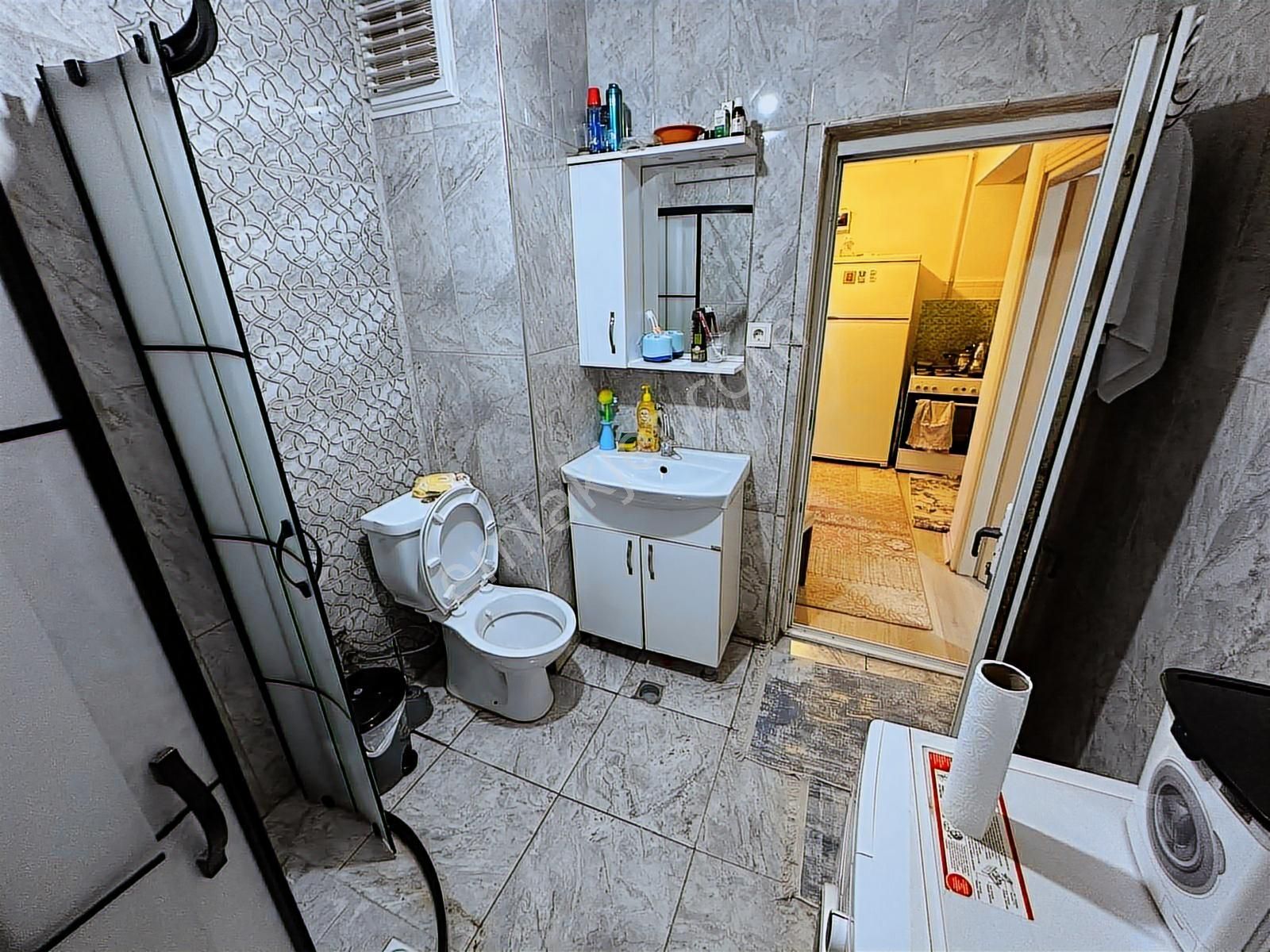 Acil Sefaköy Merkeze Yakın 2+1 80m (24m Arsa Paylı) İçi Yapılı - Görsel 12