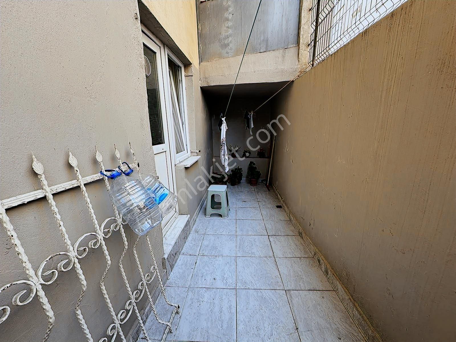 Acil Sefaköy Merkeze Yakın 2+1 80m (24m Arsa Paylı) İçi Yapılı - Görsel 20