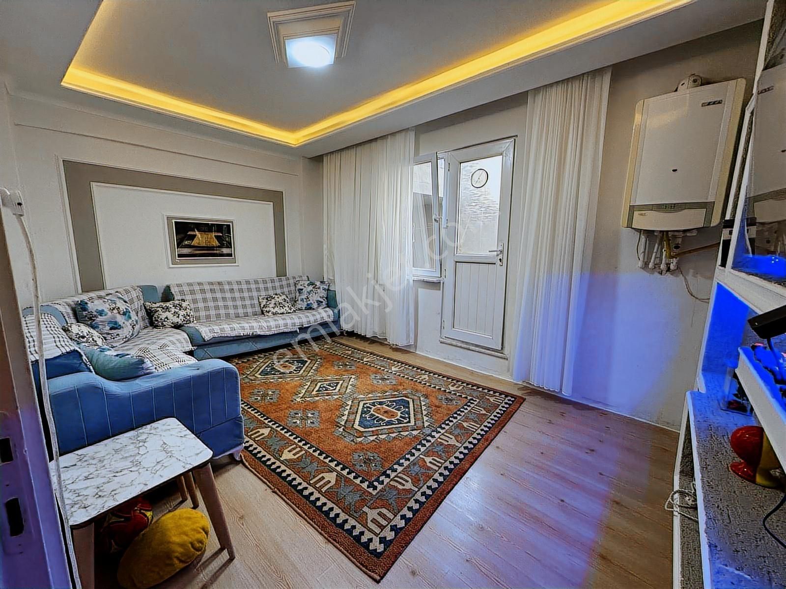 Acil Sefaköy Merkeze Yakın 2+1 80m (24m Arsa Paylı) İçi Yapılı - Görsel 3