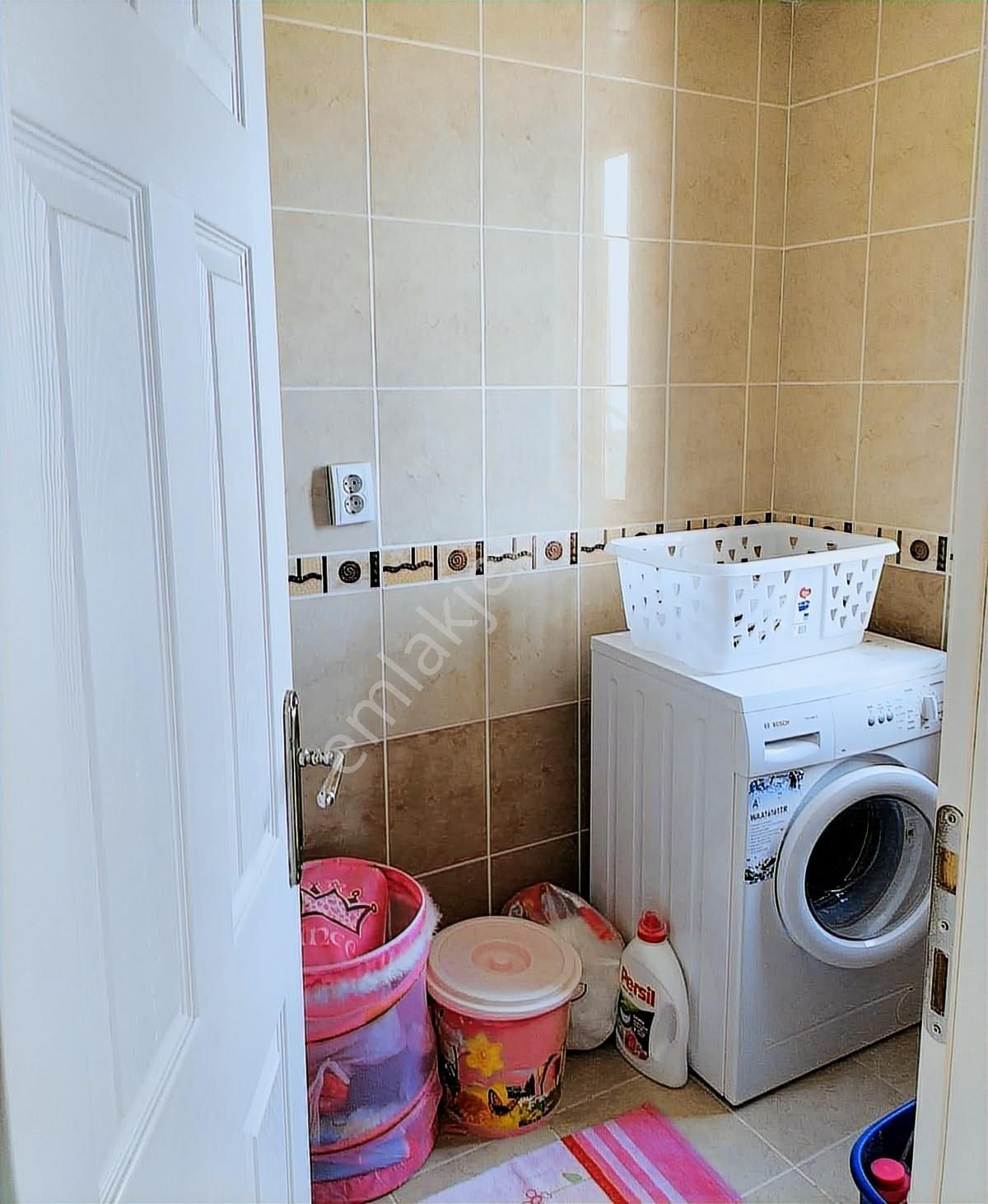 Kundu Kemerağzı Da Havuzlu Site İçerisinde Full Eşyalı Geniş 3+1 - Görsel 12