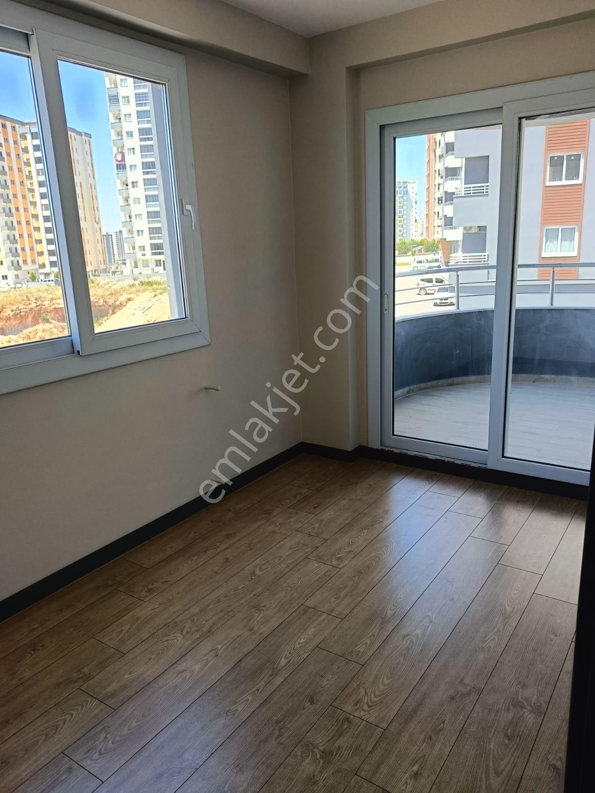 Birlik Gayrimenkul Den Gültepede 2+1 Blv Üzeri İskanlı Hasarsız Özel İşçilikli Kaçmaz Satılık Daire - Görsel 9