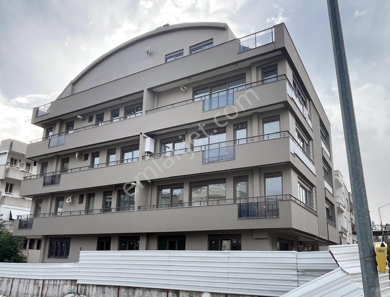 Merkezi Konumda Sıfır Lüks 2+1 Daire (ışıklar Caddesi Yakını)