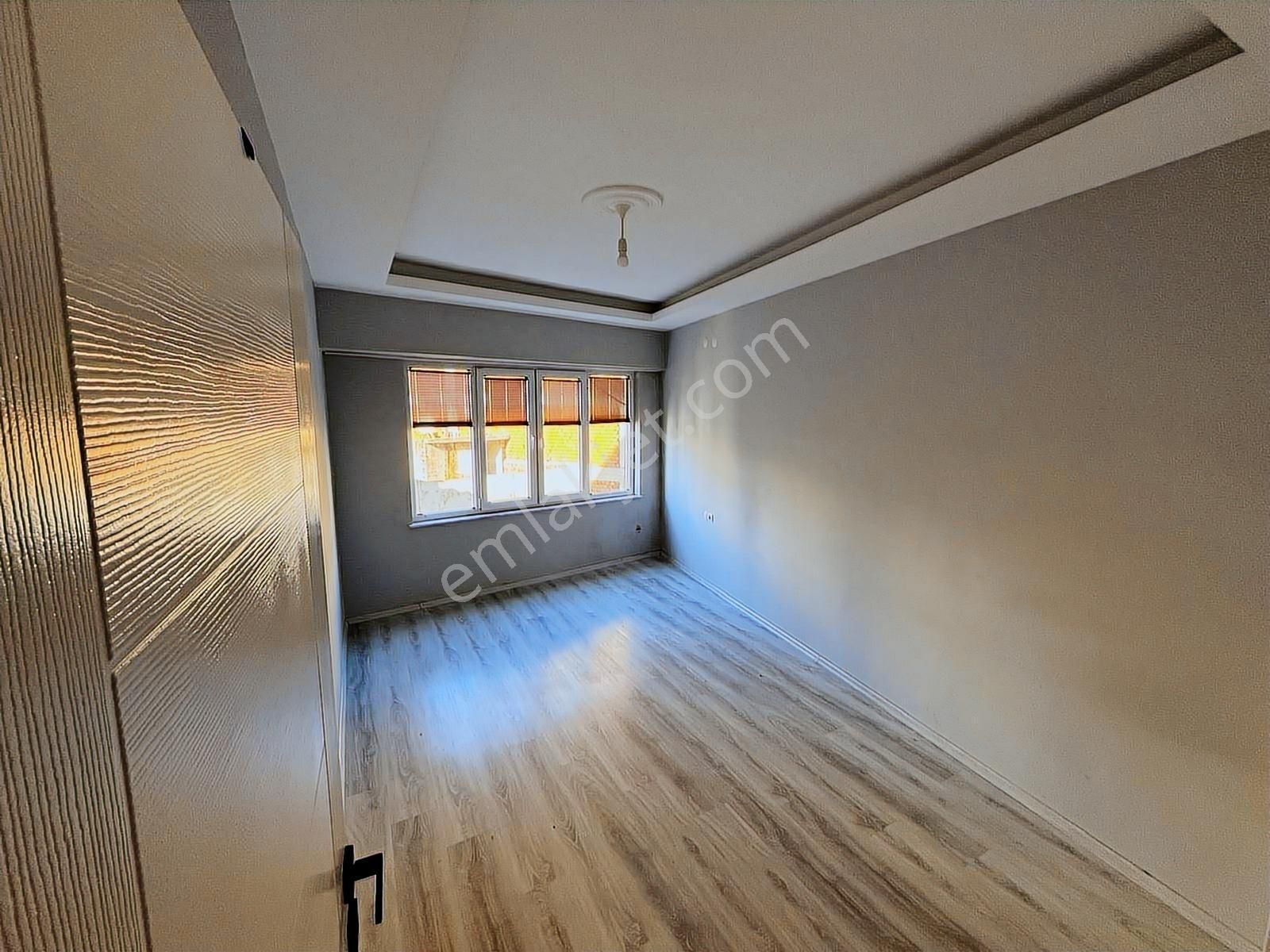 Tahılpazarı Mahallesinde Ali Çetinkaya Caddesine Cephe 2+1 Ofis - Görsel 19