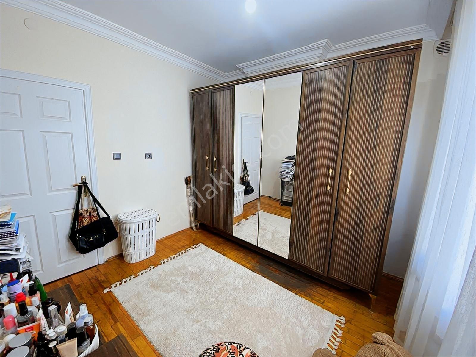 Konyaaltı Atatürk Caddesine Cephe Tabela Değeri Olan Geniş 3+1 - Görsel 4