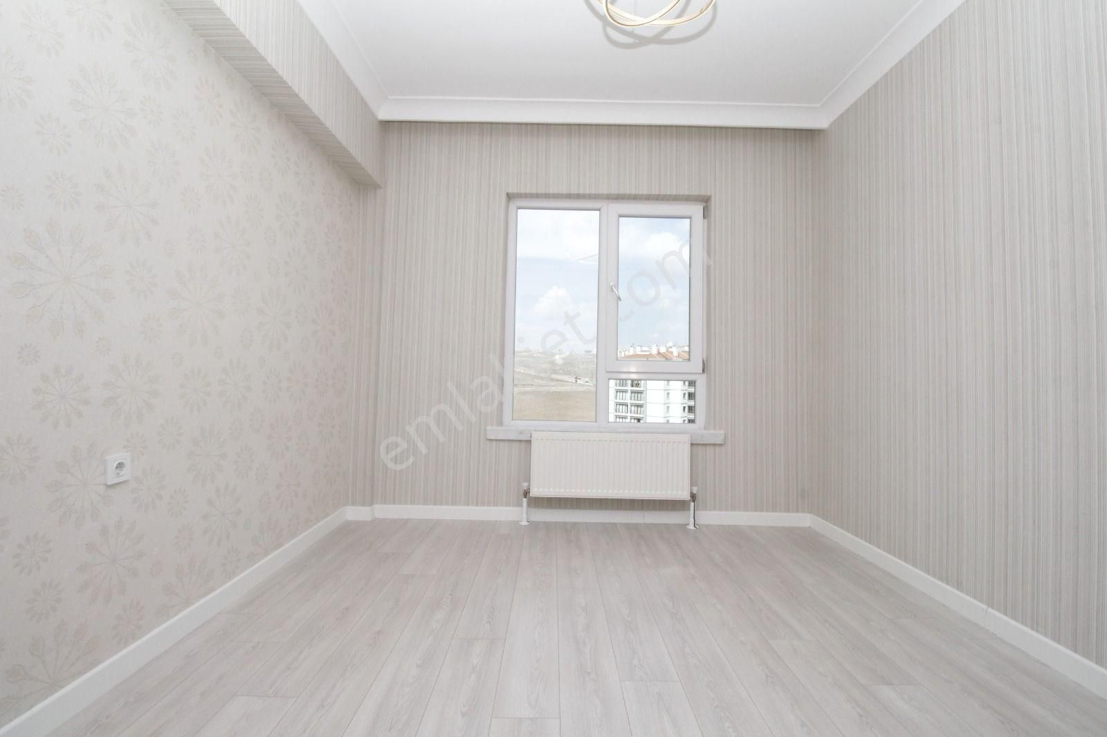 Pursaklar Mehmet Zengin Emlak'tan Otoparklı 6.kat 4+1 Ultr Lüks Sitede Daire - Görsel 10