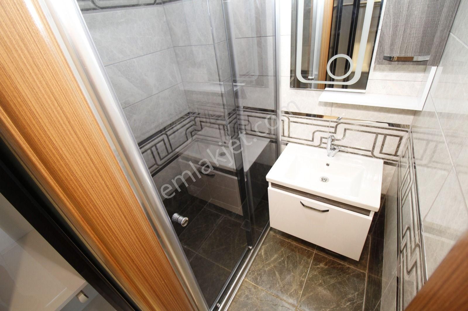 Pursaklar Mehmet Zengin Emlak'tan Otoparklı 6.kat 4+1 Ultr Lüks Sitede Daire - Görsel 18