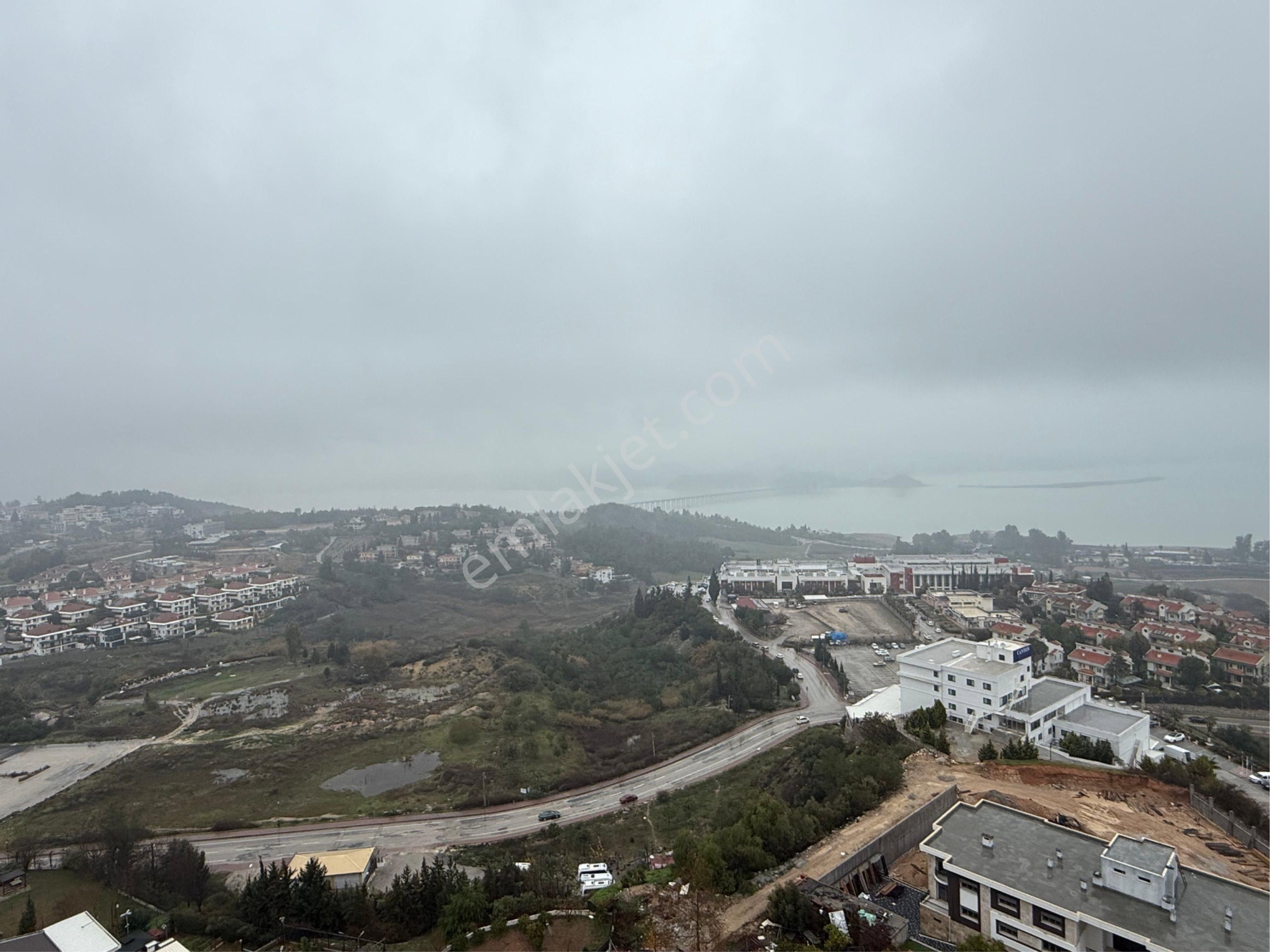 S.demirel Blv Üzeri Panoramik Göl Manzaralı Geniş Oturumlu 3+1 Ç.banyo - Görsel 20