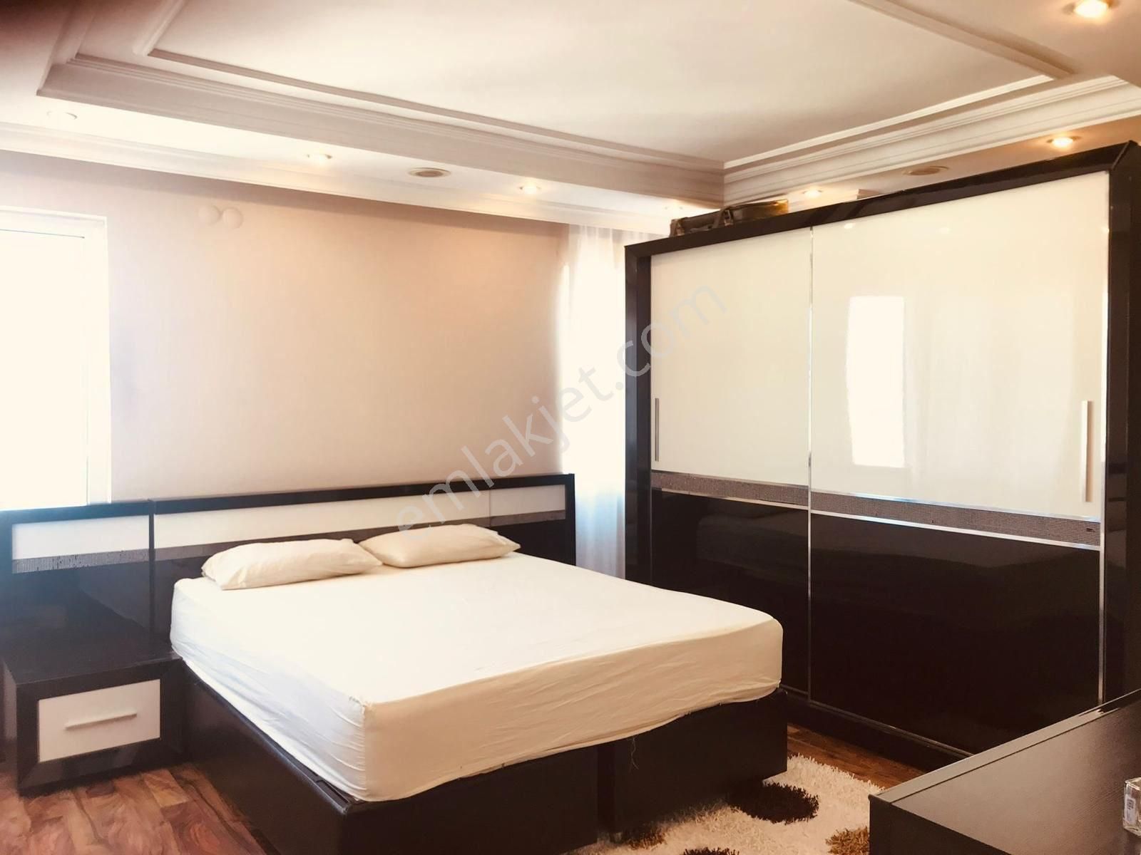 S.demirel Blv Üzeri Panoramik Göl Manzaralı Geniş Oturumlu 3+1 Ç.banyo - Görsel 7