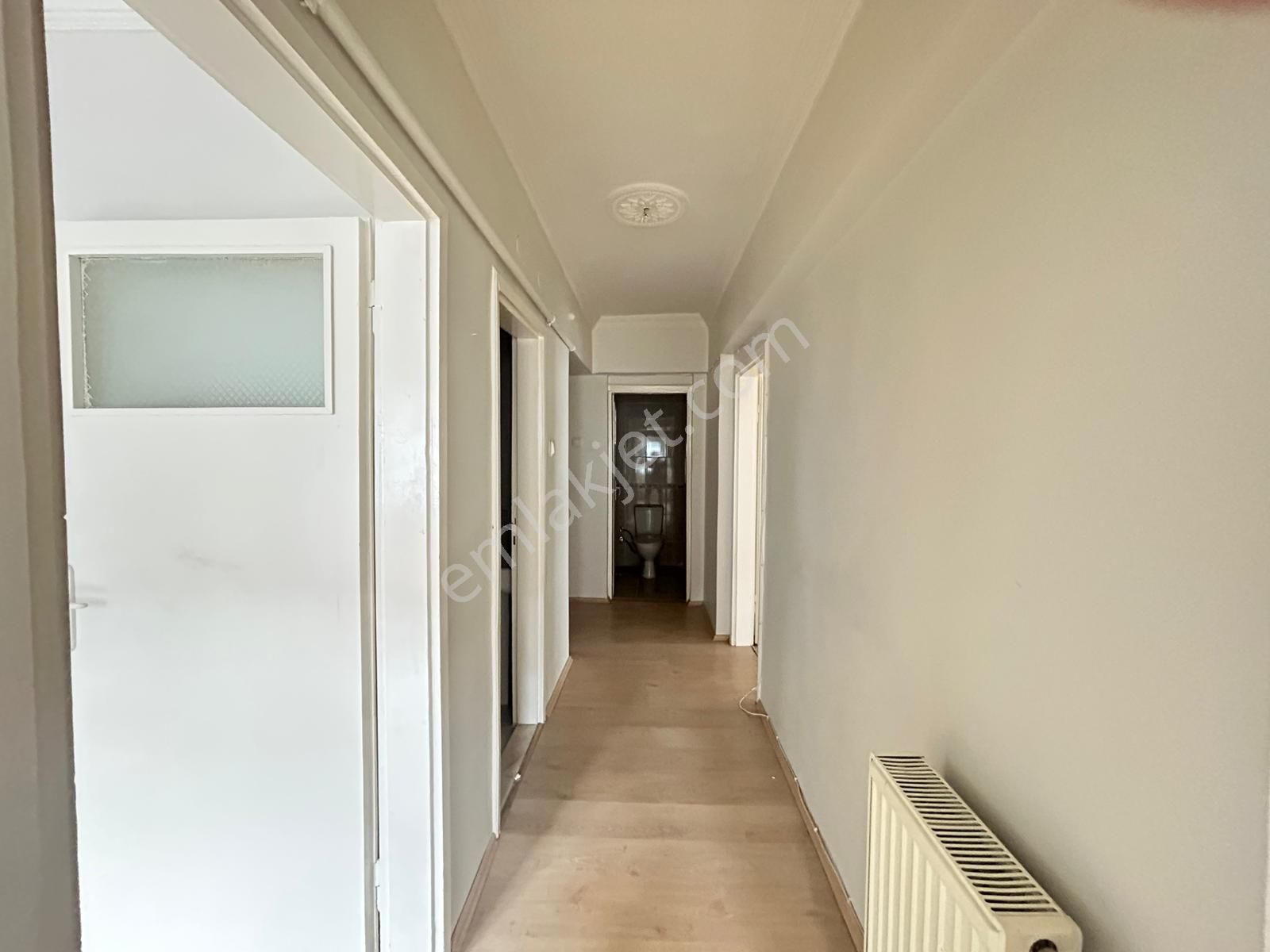 Taner'den Dikmen Nisan Sok'ta 3.kat Ön Cephe 3+1 Mantolamalı Boş - Görsel 33