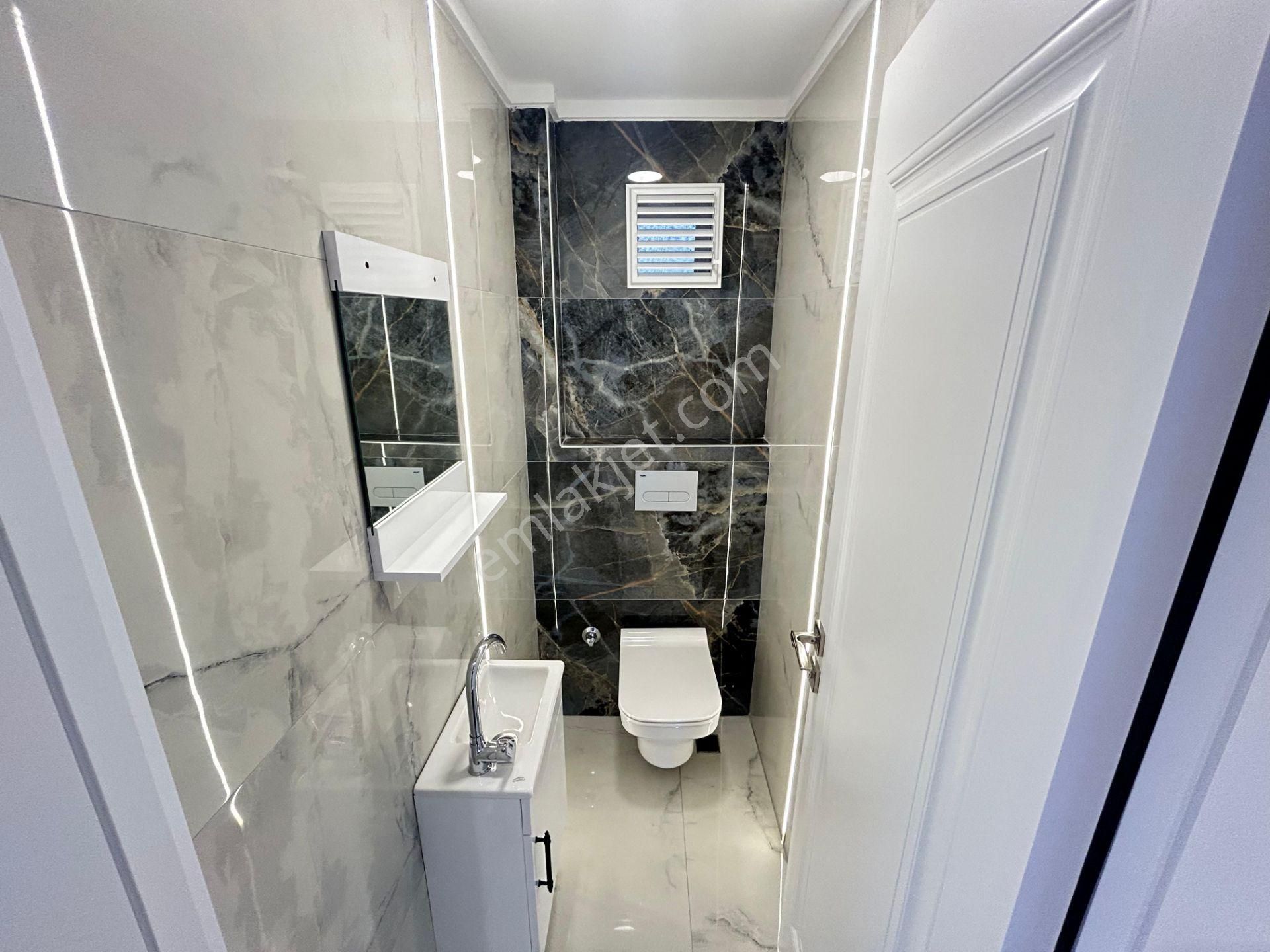 Taner'den Sokullu Cad'de Çetin Emeç Yakını 3+1 Katta Ön Cephe Lüks - Görsel 23