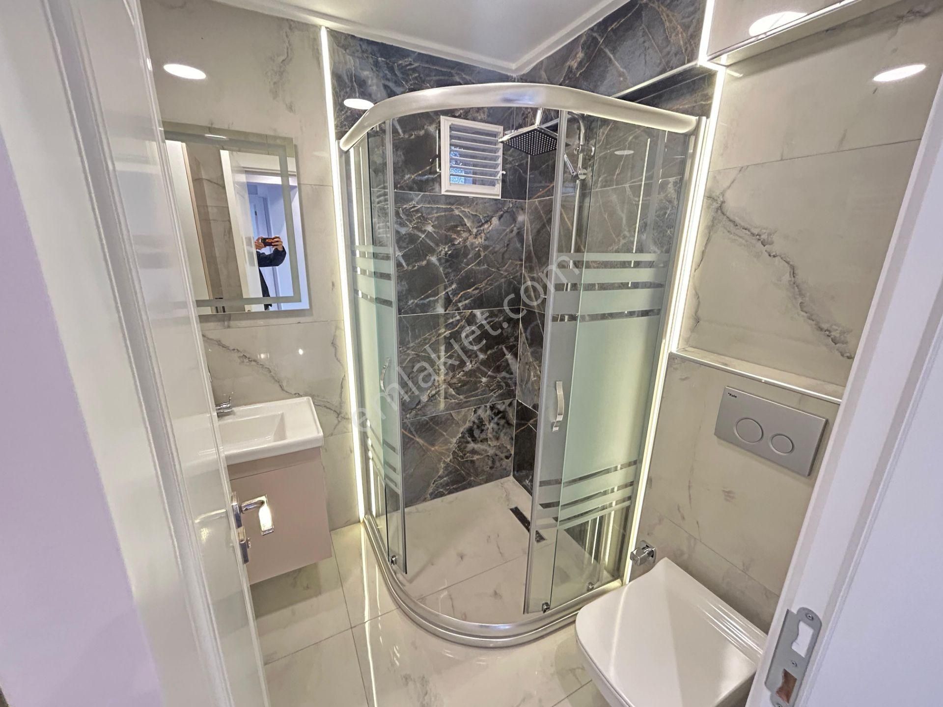 Taner'den Sokullu Cad'de Çetin Emeç Yakını 3+1 Katta Ön Cephe Lüks - Görsel 21