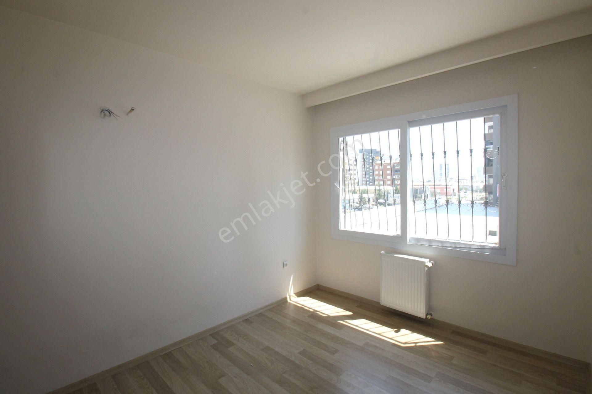 Retro’dan Mustafa Kemal’de Site İçi Doğalgazlı Kiralık 3+1 - Görsel 5