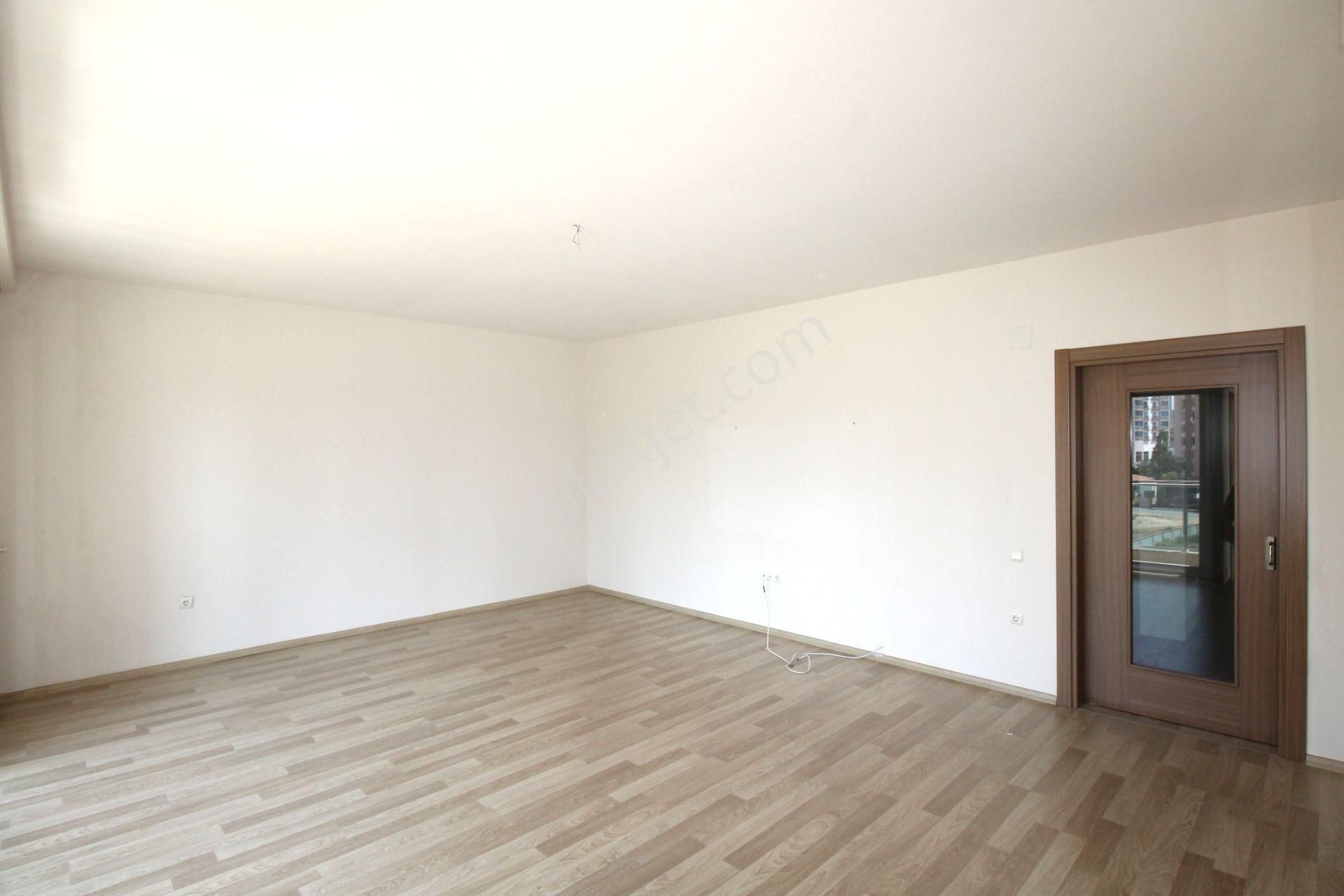 Retro’dan Mustafa Kemal’de Site İçi Doğalgazlı Kiralık 3+1 - Görsel 4