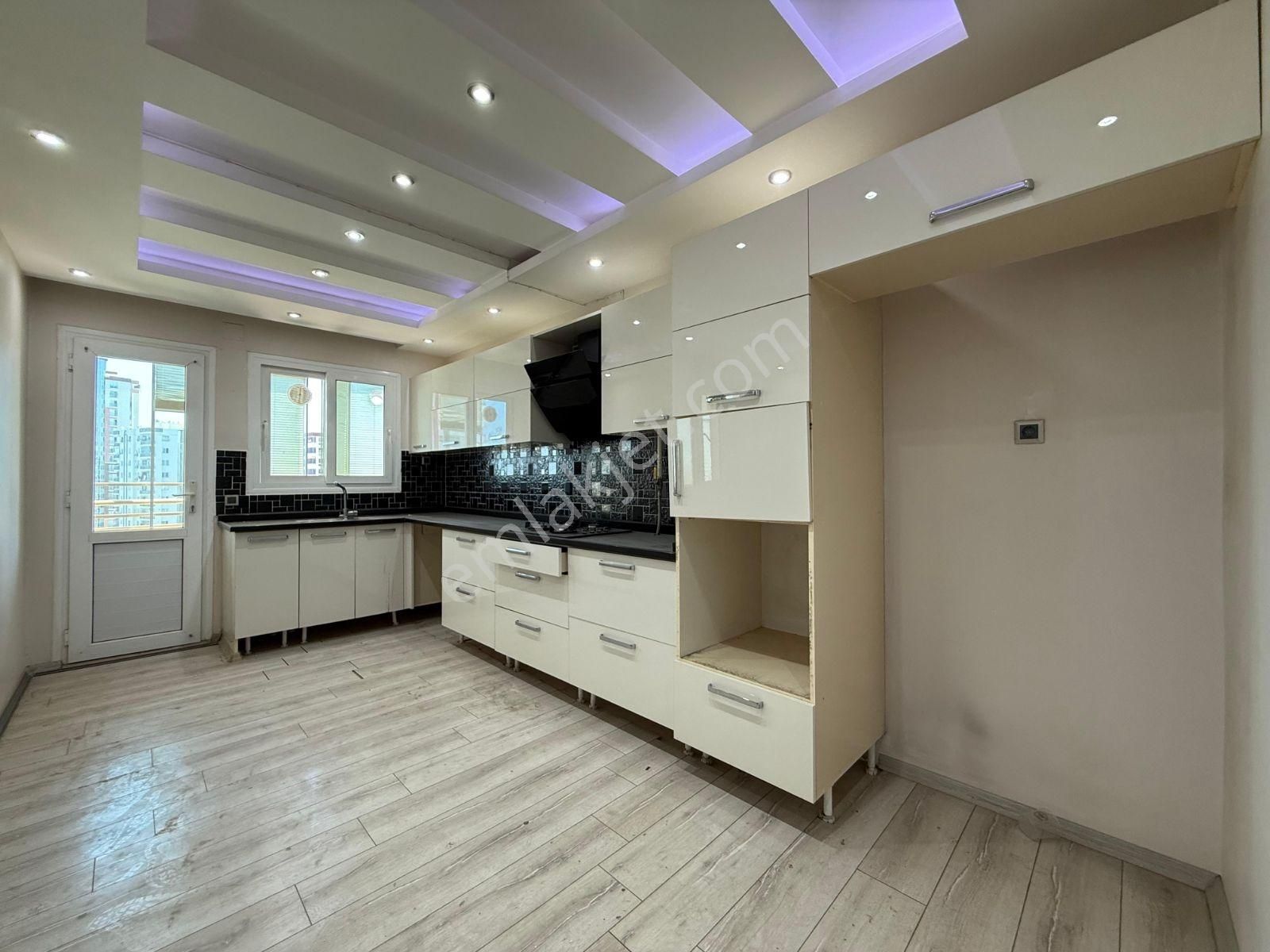 Arma İnş Kalitesi**t.özal Bulvar Üzeri**her Kat Tek**çook Geniş - Görsel 27