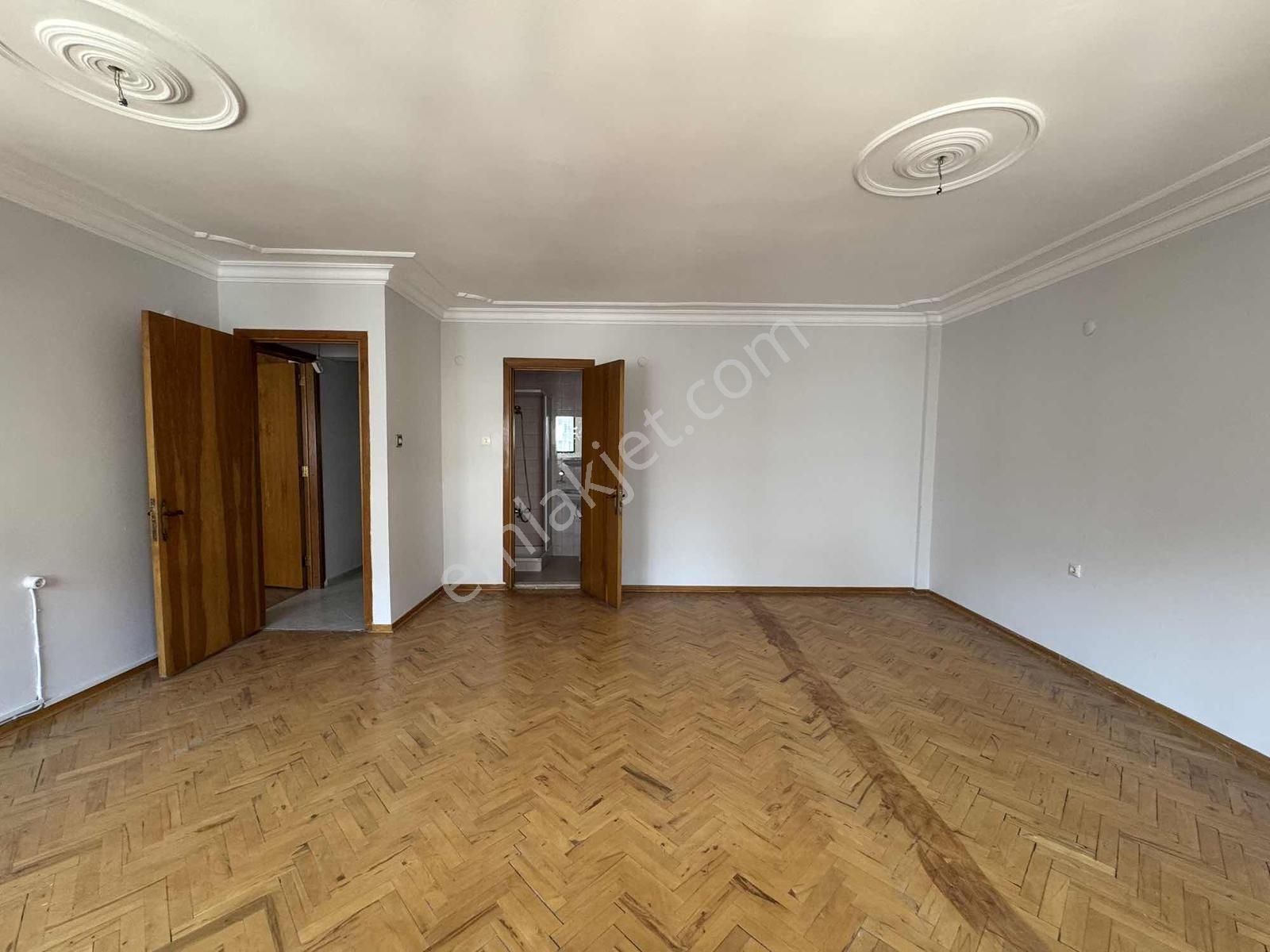 Bürmen'den Panoramik Deniz Manzaralı Cadde Üstü Otoparklı Daire - Görsel 15