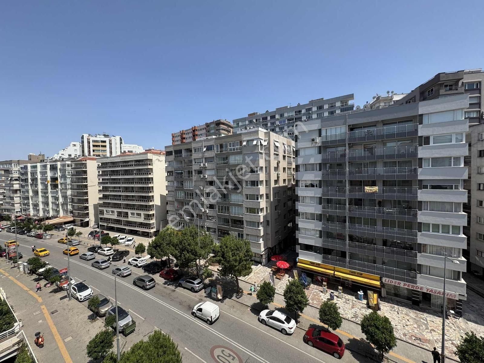 Bürmen'den Panoramik Deniz Manzaralı Cadde Üstü Otoparklı Daire - Görsel 33