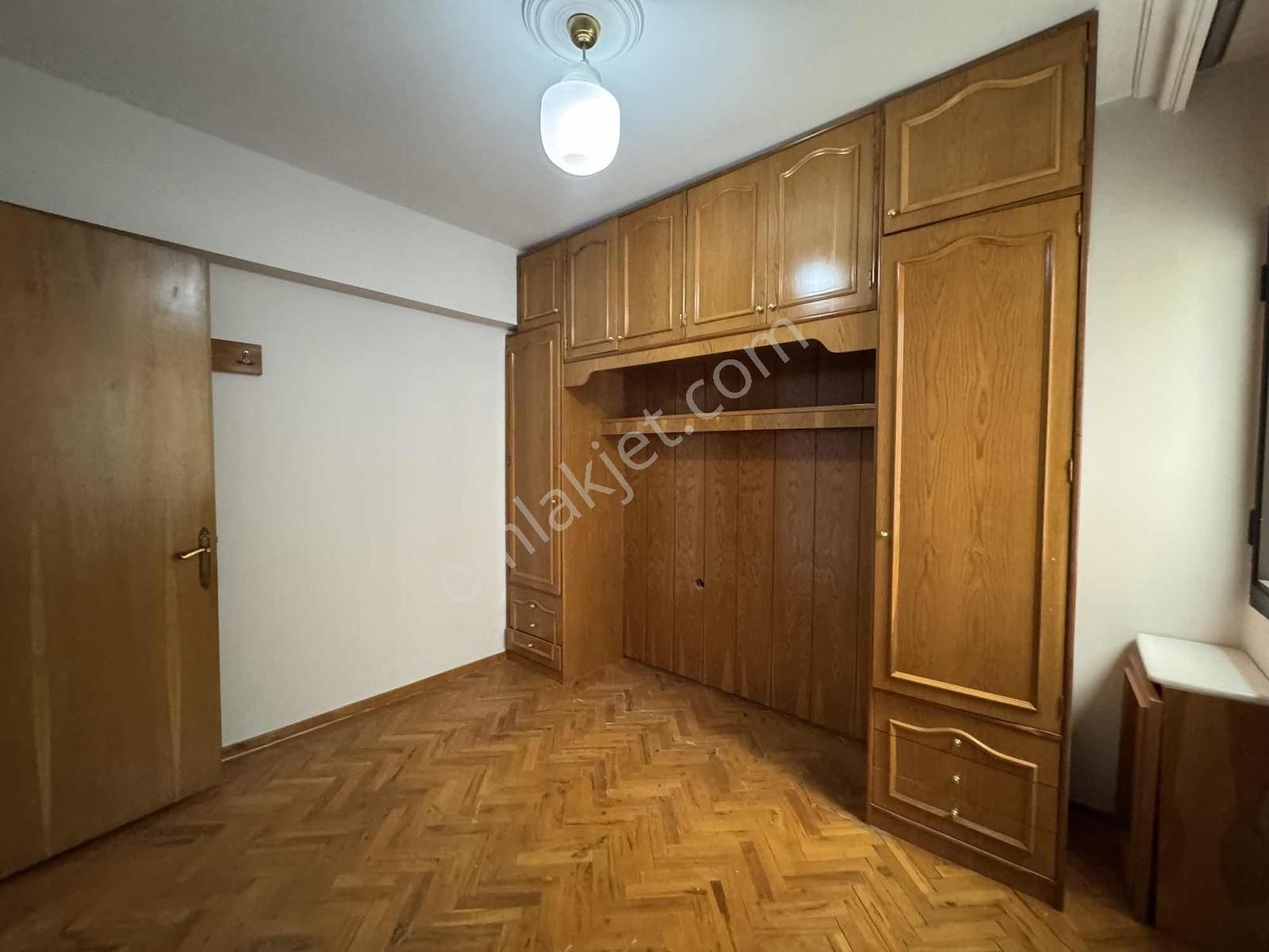 Bürmen'den Panoramik Deniz Manzaralı Cadde Üstü Otoparklı Daire - Görsel 10