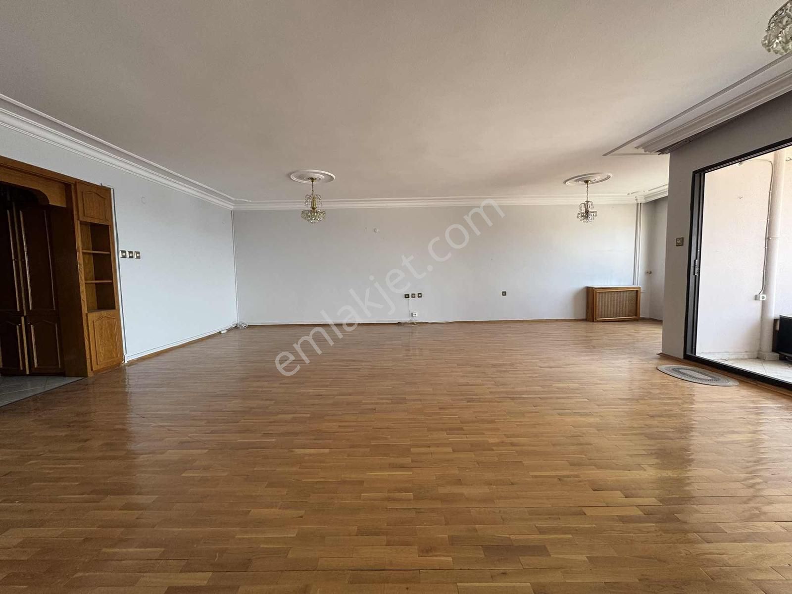 Bürmen'den Panoramik Deniz Manzaralı Cadde Üstü Otoparklı Daire - Görsel 11