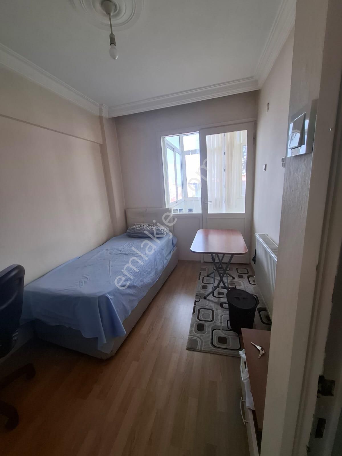Balçovada Ekonomi Üniversitesi Yakını Eşyalı Kiralık 3+1 Daire - Görsel 16