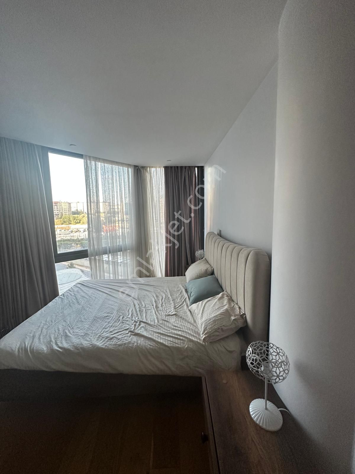 Prime İstanbul Kiralık 2+1 Eşyalı 2 Banyo Basın Express Cephe - Görsel 14