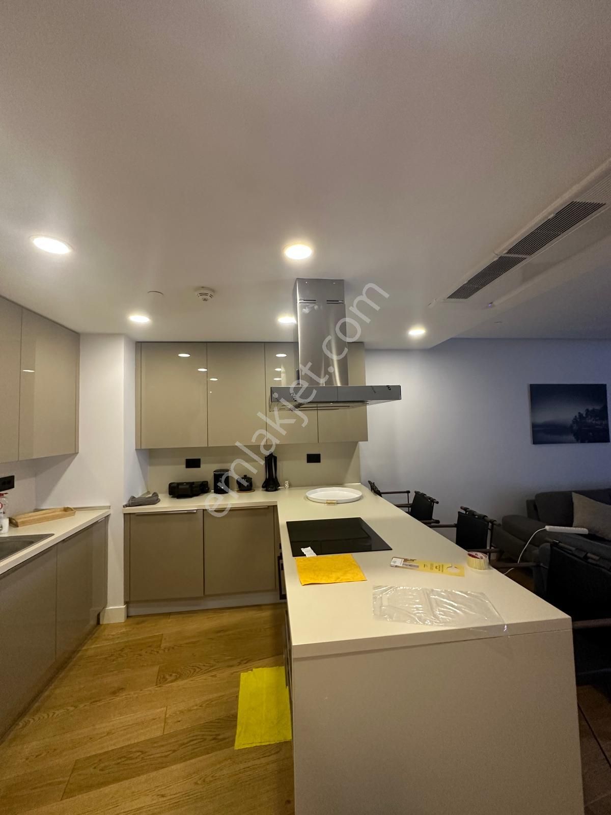 Prime İstanbul Kiralık 2+1 Eşyalı 2 Banyo Basın Express Cephe - Görsel 2