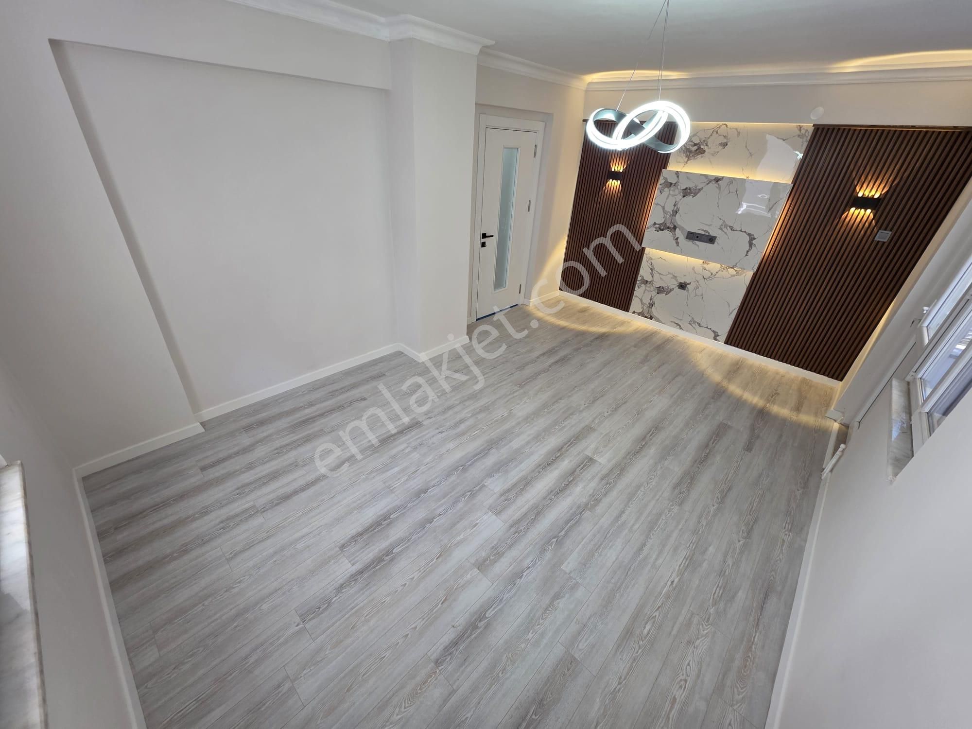 Irmaksudan Akçay Cuma Pazarı İçinde Ara Kat 2+1 Hesaplı Daire - Görsel 7