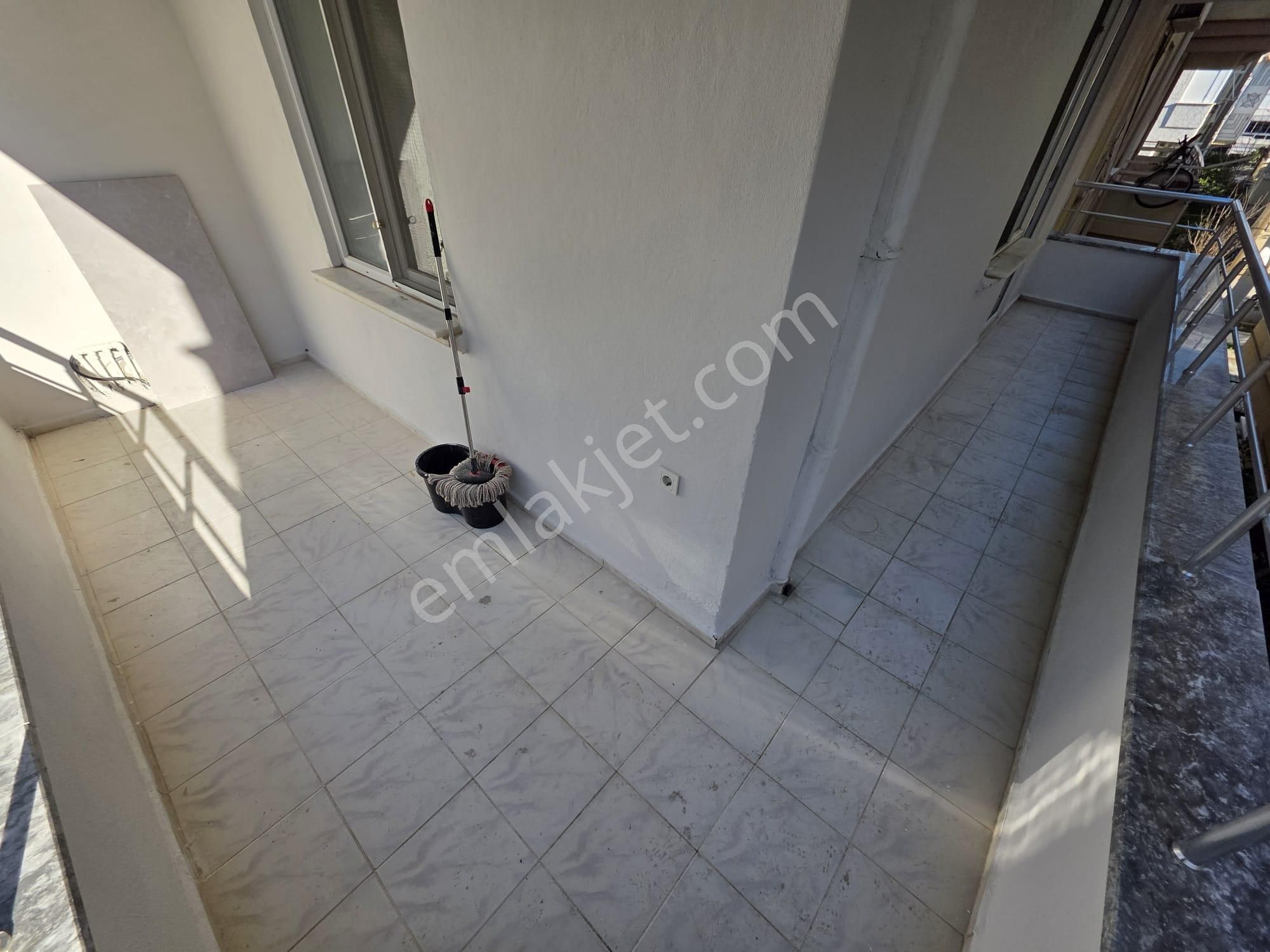 Irmaksudan Akçay Cuma Pazarı İçinde Ara Kat 2+1 Hesaplı Daire - Görsel 4