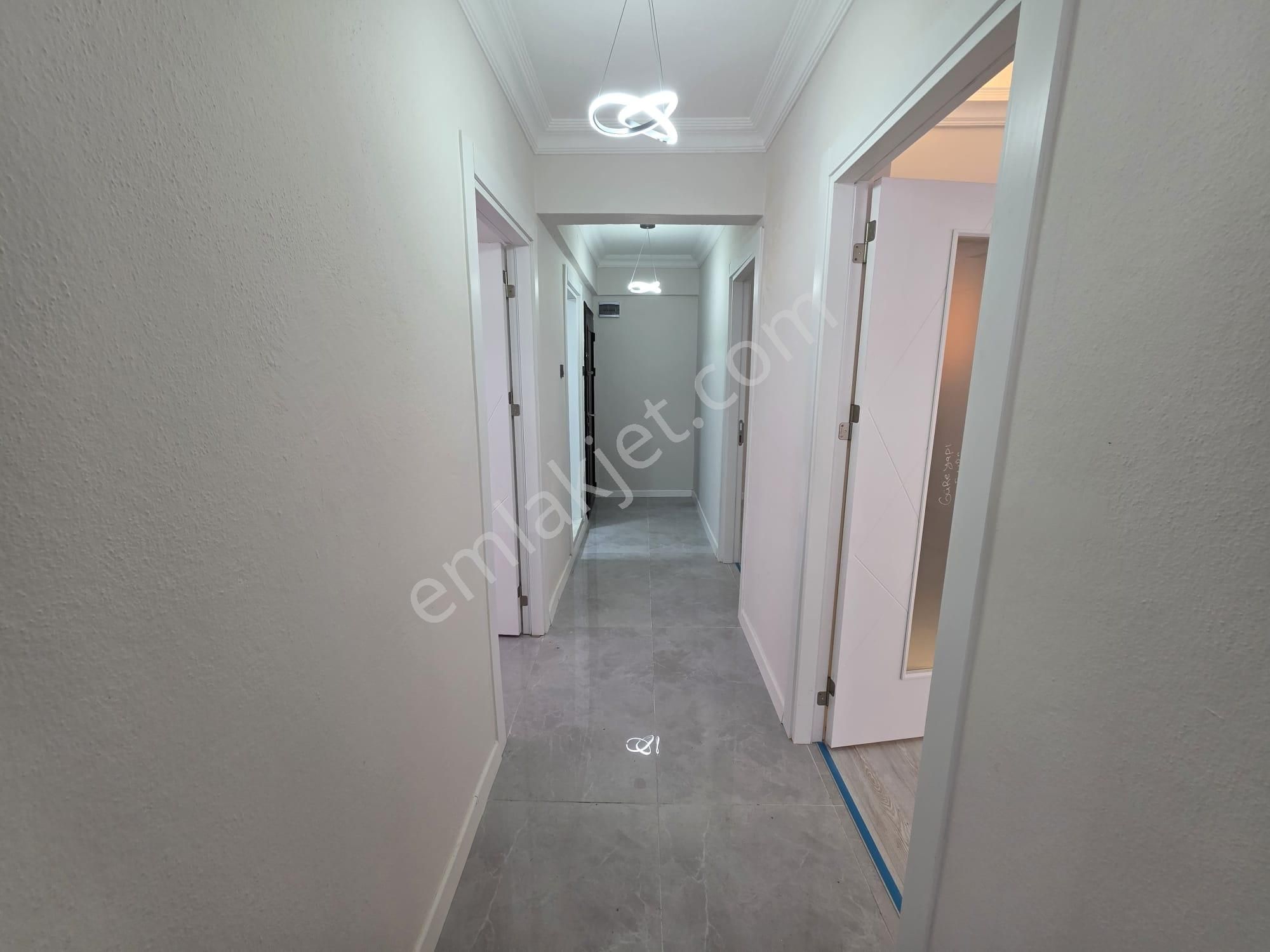 Irmaksudan Akçay Cuma Pazarı İçinde Ara Kat 2+1 Hesaplı Daire - Görsel 17
