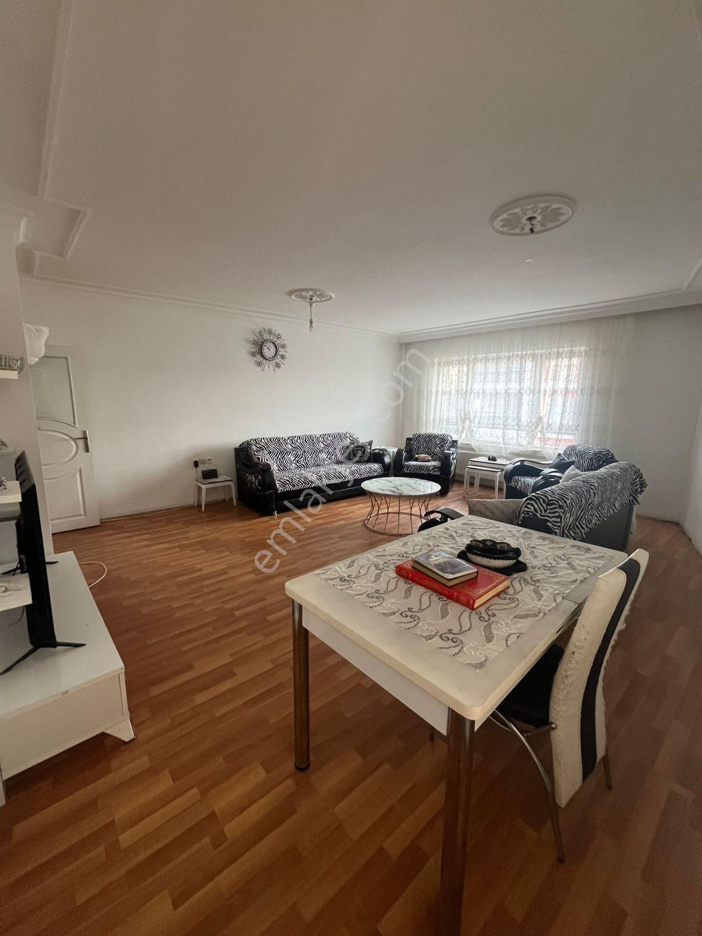 Mamak - Ekin Mahallesi Hüseyingazi Göbek Yak. 3 Cepheli 3 Balkonlu 3+1 Satılık Daire !!!