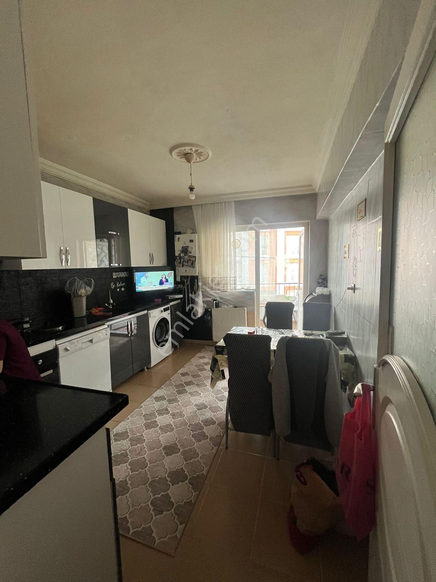 Mamak - Ekin Mahallesi Hüseyingazi Göbek Yak. 3 Cepheli 3 Balkonlu 3+1 Satılık Daire !!! - Görsel 3